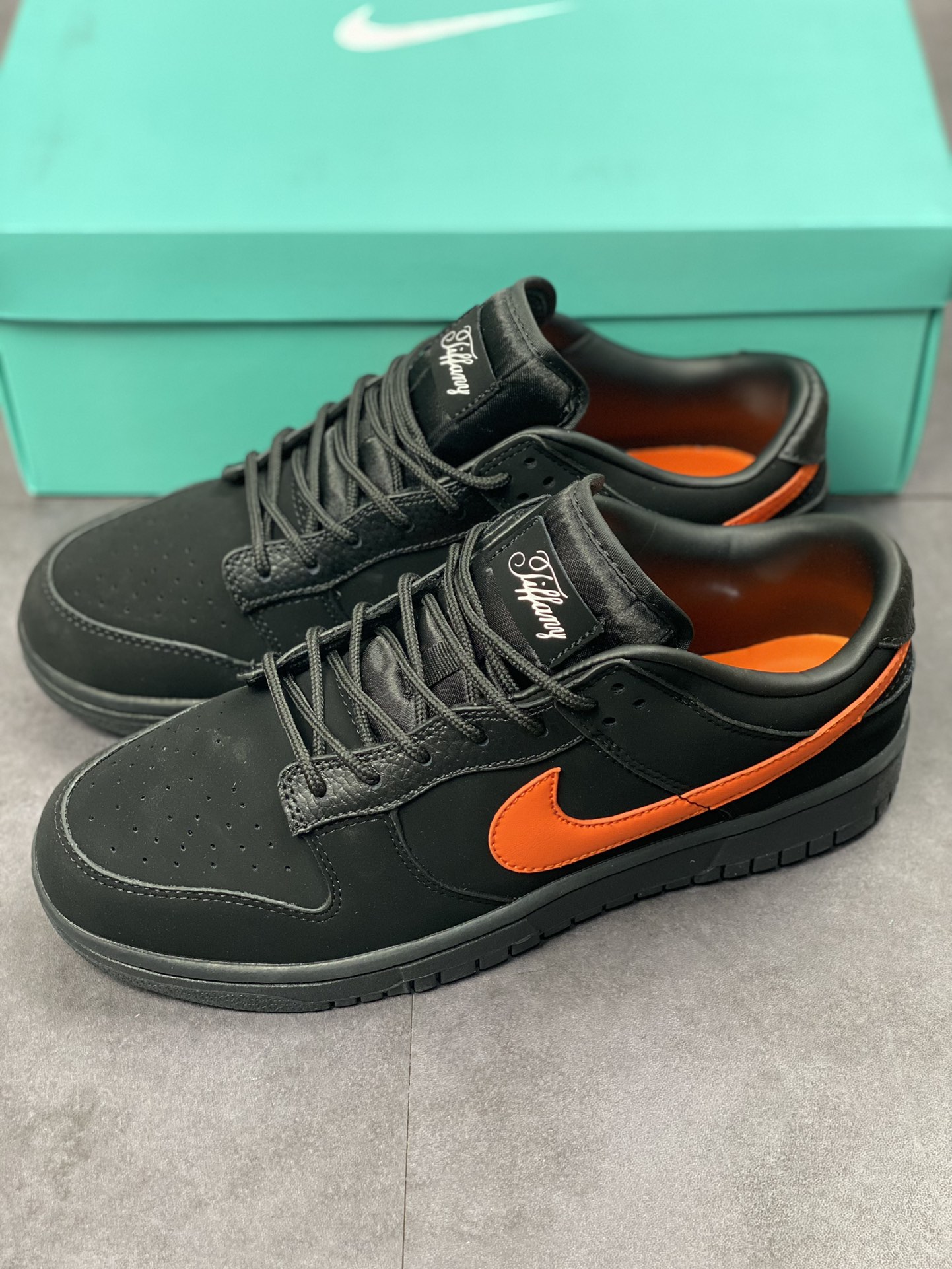 Nike Dunk Low Tiffany Orange DD1391-104