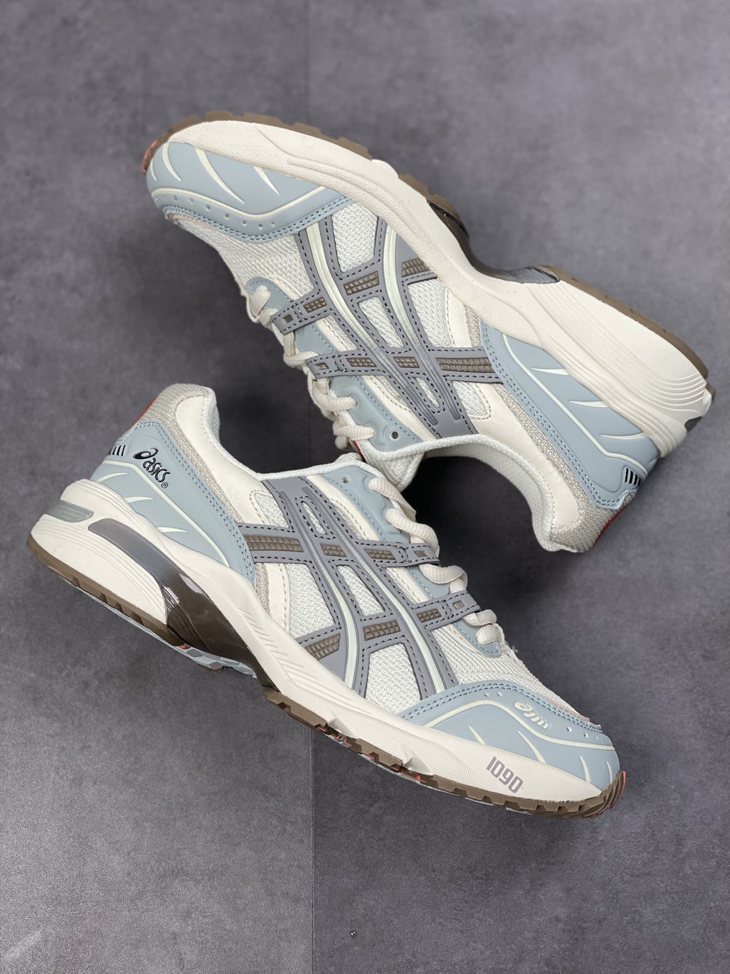 /Asics Tiger Gel-1090 series 1203A243-021