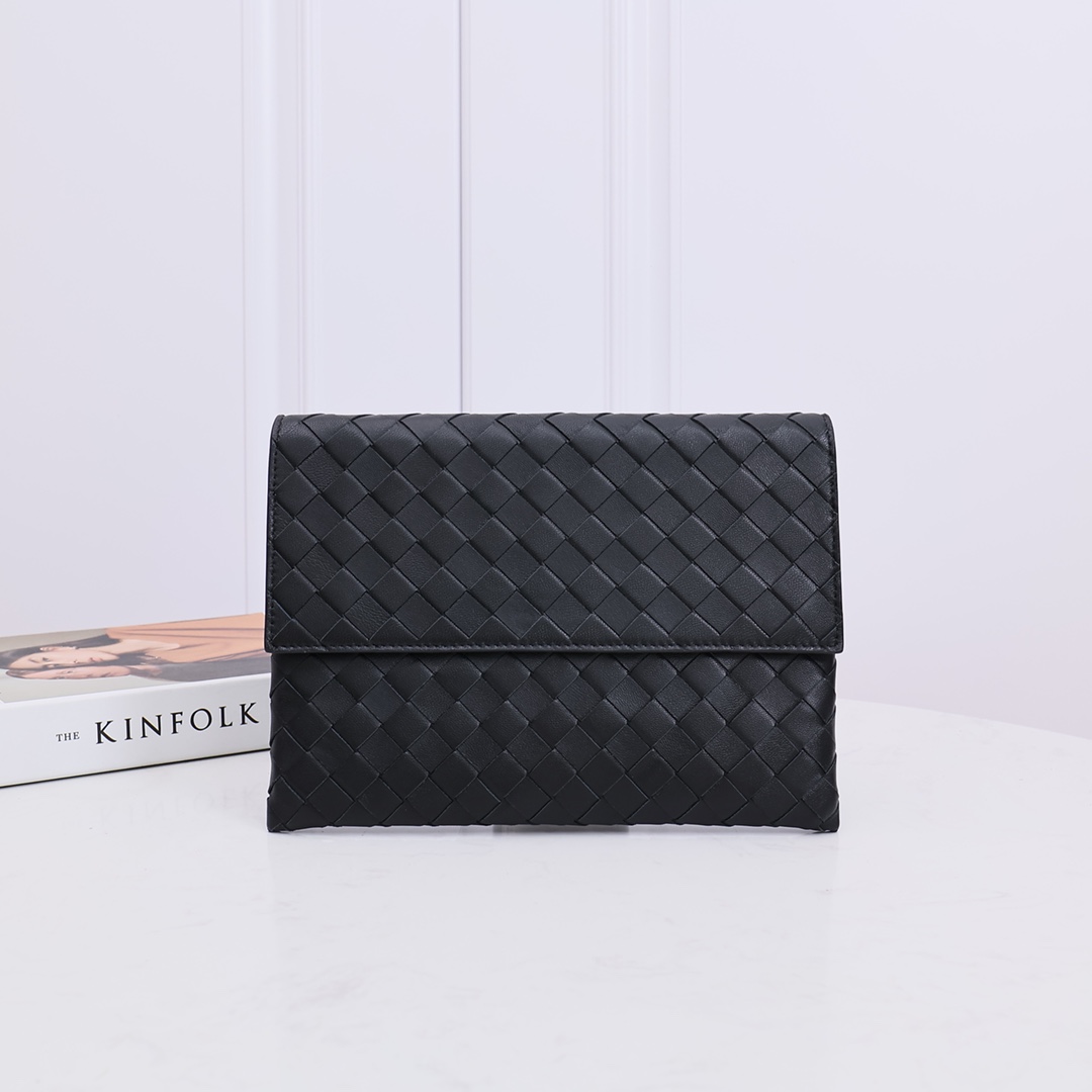 Bottega Veneta 信封 手拿包 编织 中性款