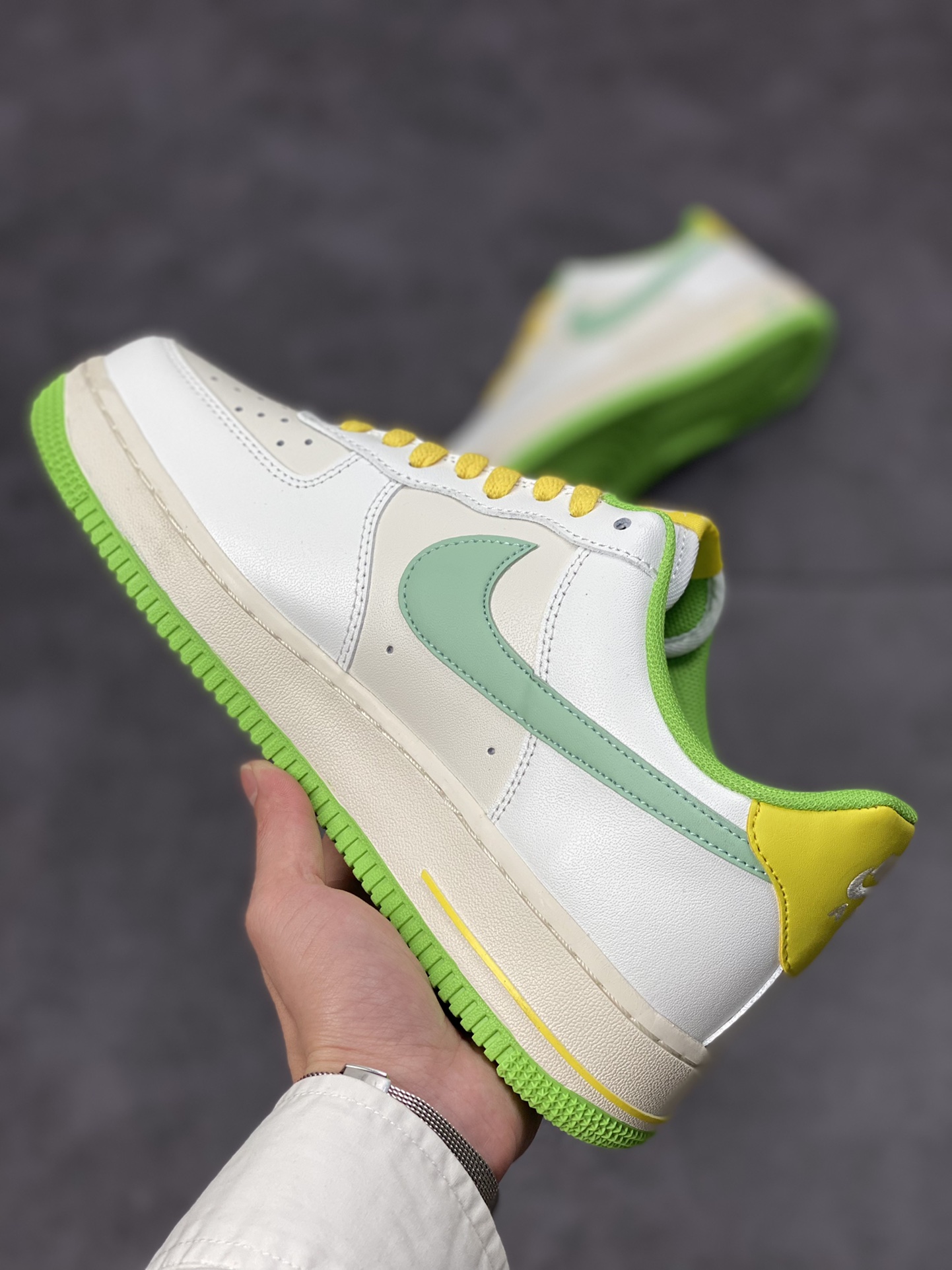 190 Nike Air Force 1 Low 07 牛油果 YY3188-104