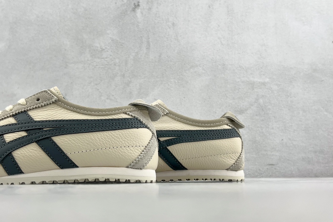 Onitsuka Tiger Ghost Family Tiger MEXICO 66 Oats color 1183A201-250