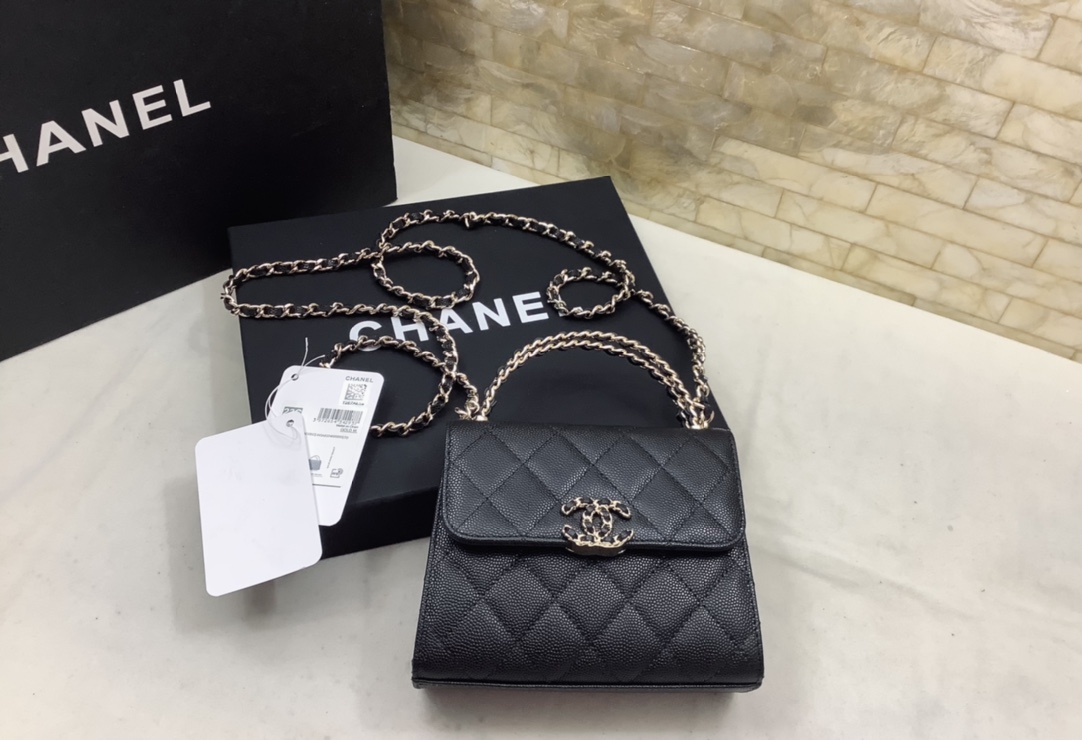 È illegale acquistare dupe
 Chanel Borsette Borse Crossbody & Borse a Tracolla Pelle bovina