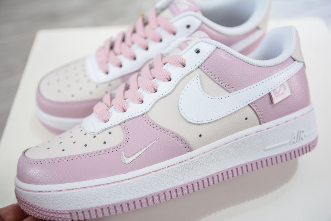 NikeAirForce1Low07