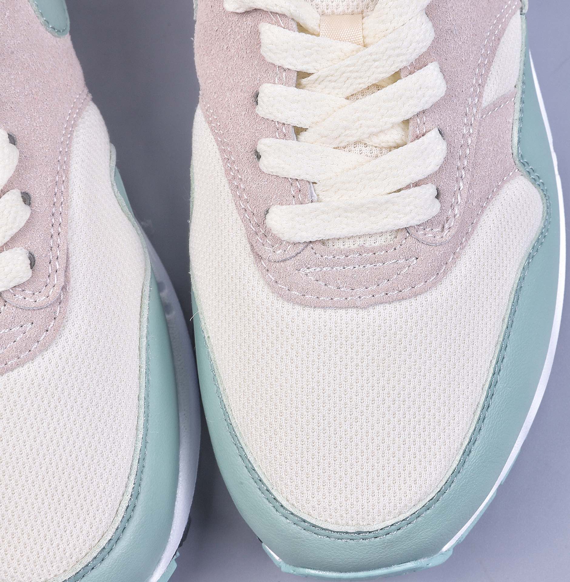 220 Nike Air Max 1 初代复古气垫慢跑鞋 DZ4549-100
