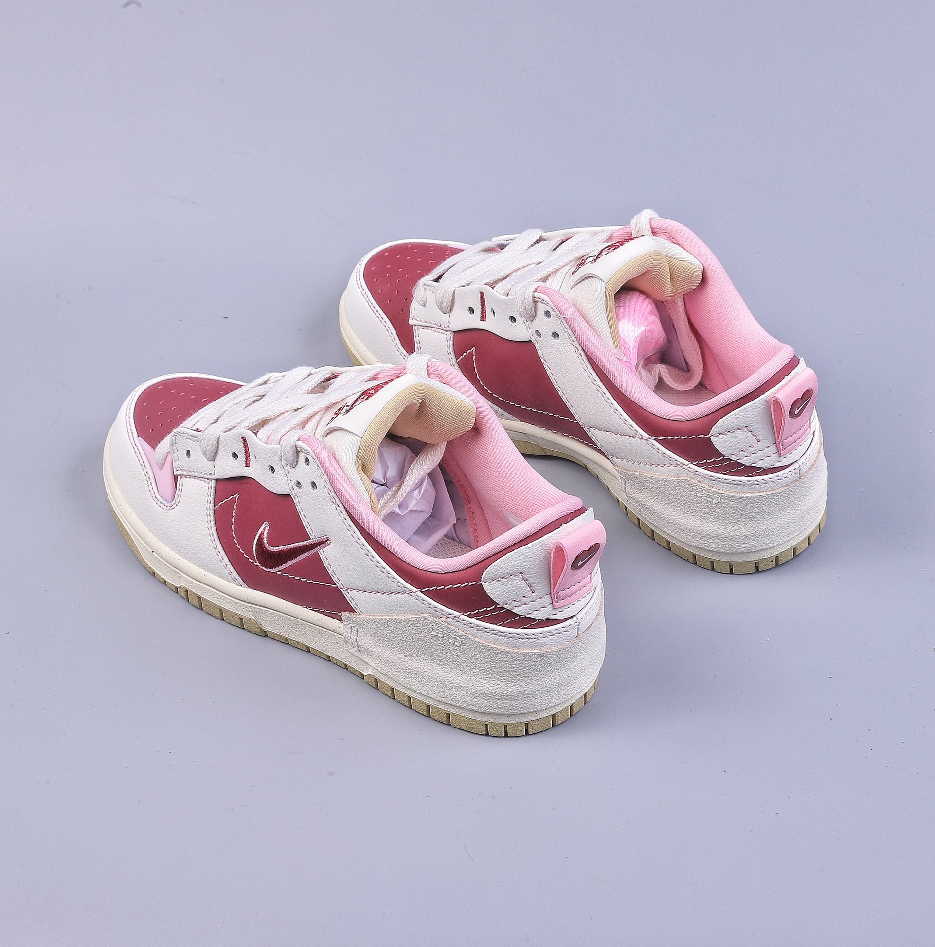 300 C Nike Dunk Low Disrupt 2 ”Desert Bronze” 情人节 滑板鞋 FD4617-667