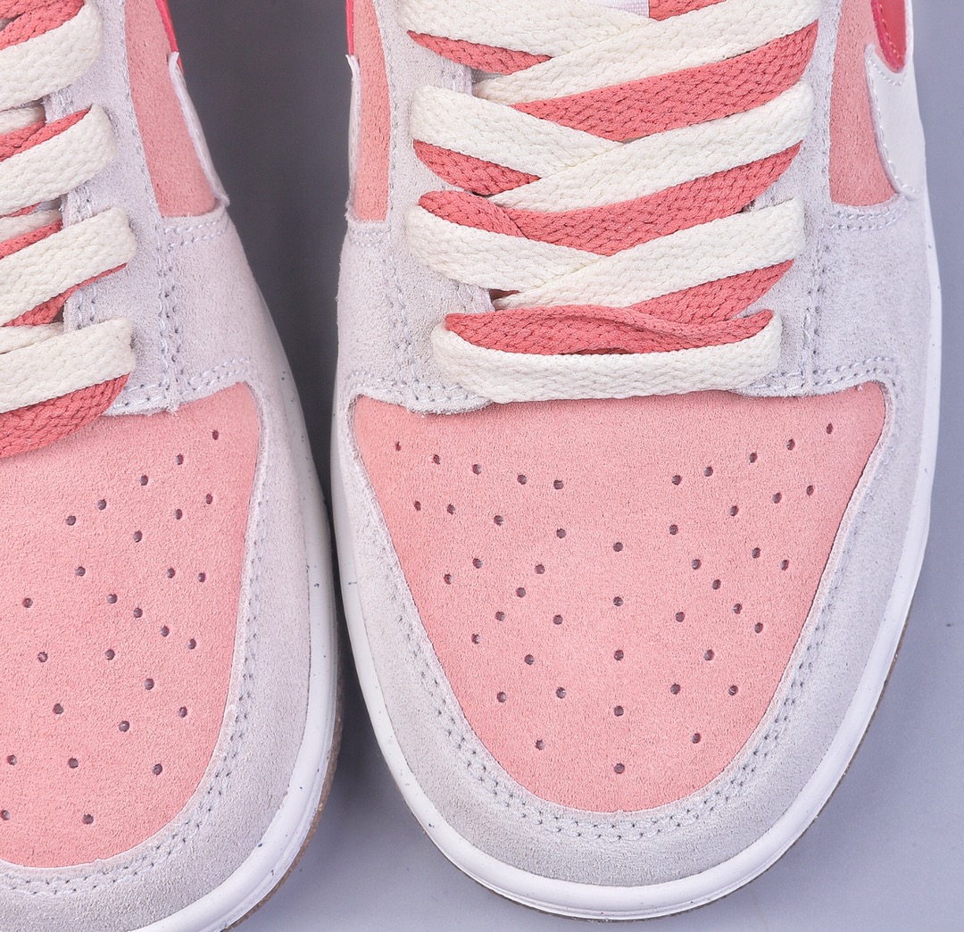 220 K版Nike SB Dunk Low 兔年限定双勾Swoosh 出品  DO9457-100