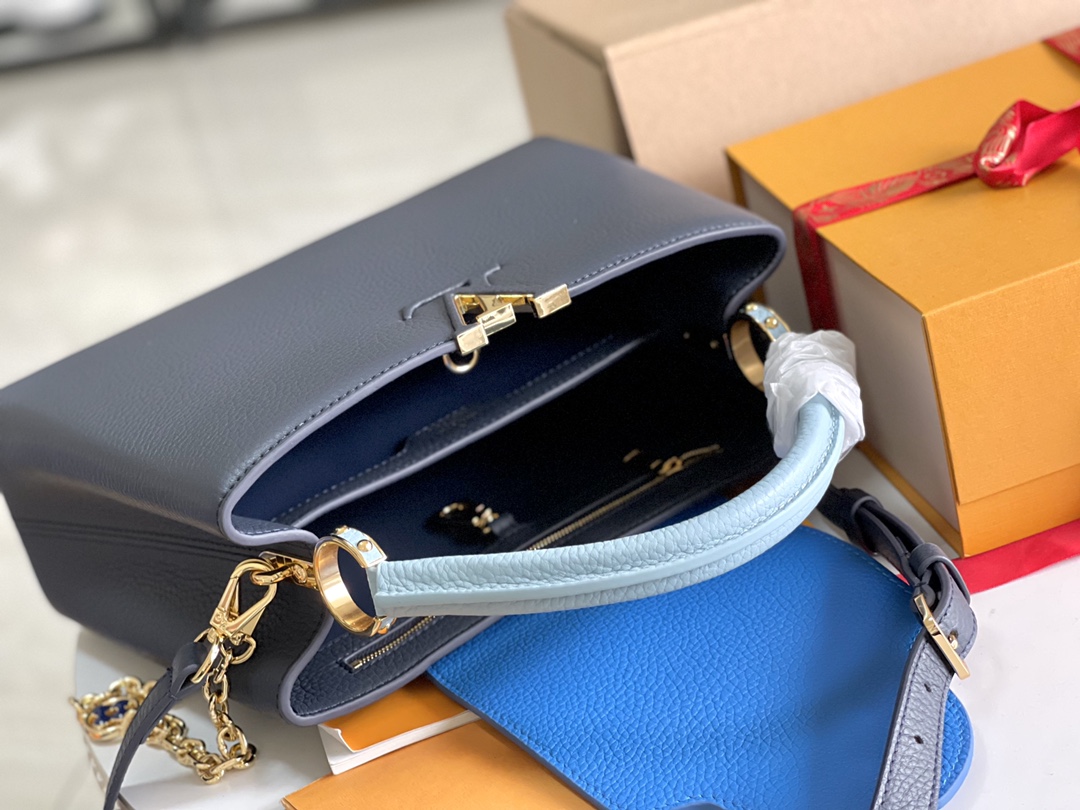 The Capucines MM handbag is refreshed for the new season: metallic - Bag 8