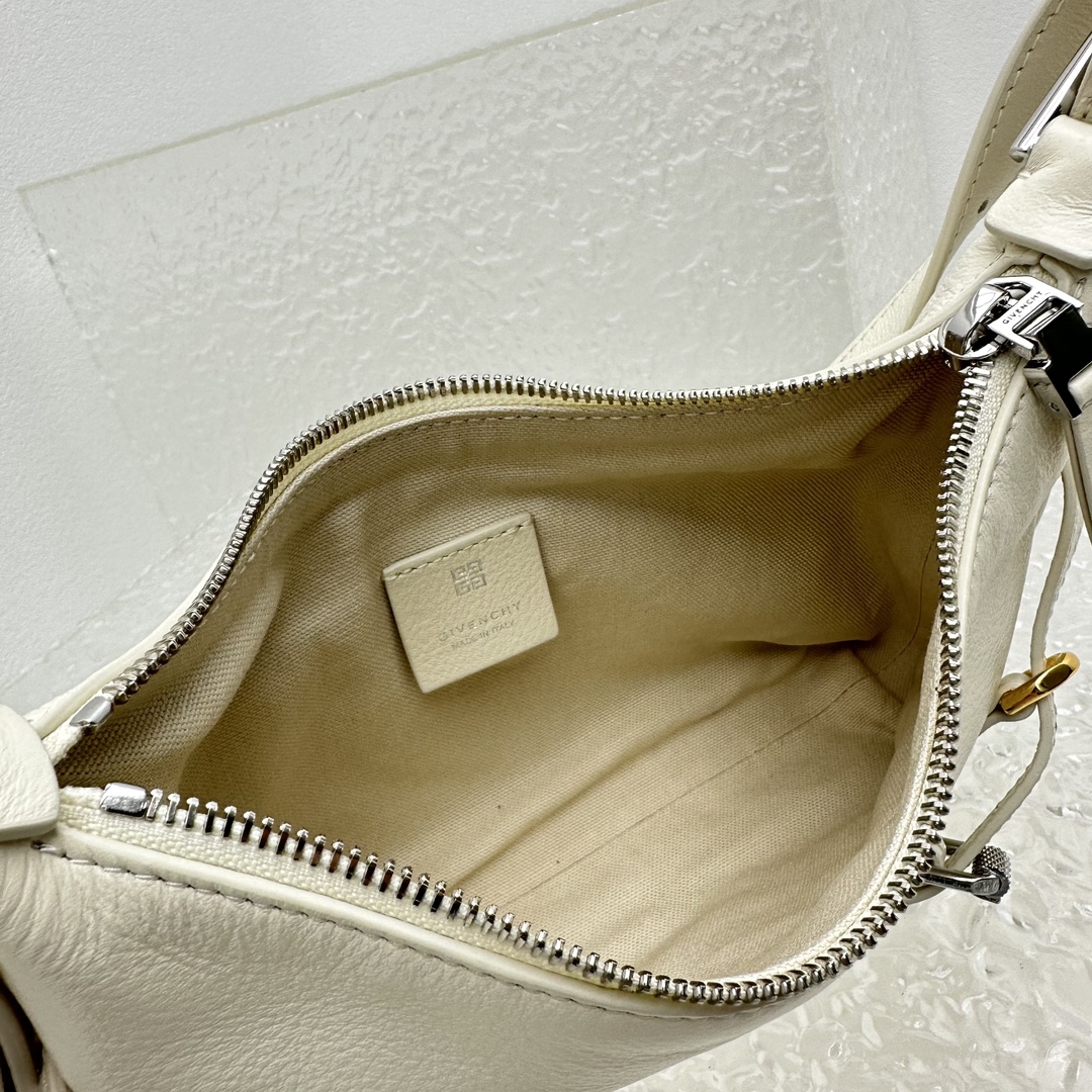 지방시 132773 가방 Givenchy Bag 썸네일 이미지