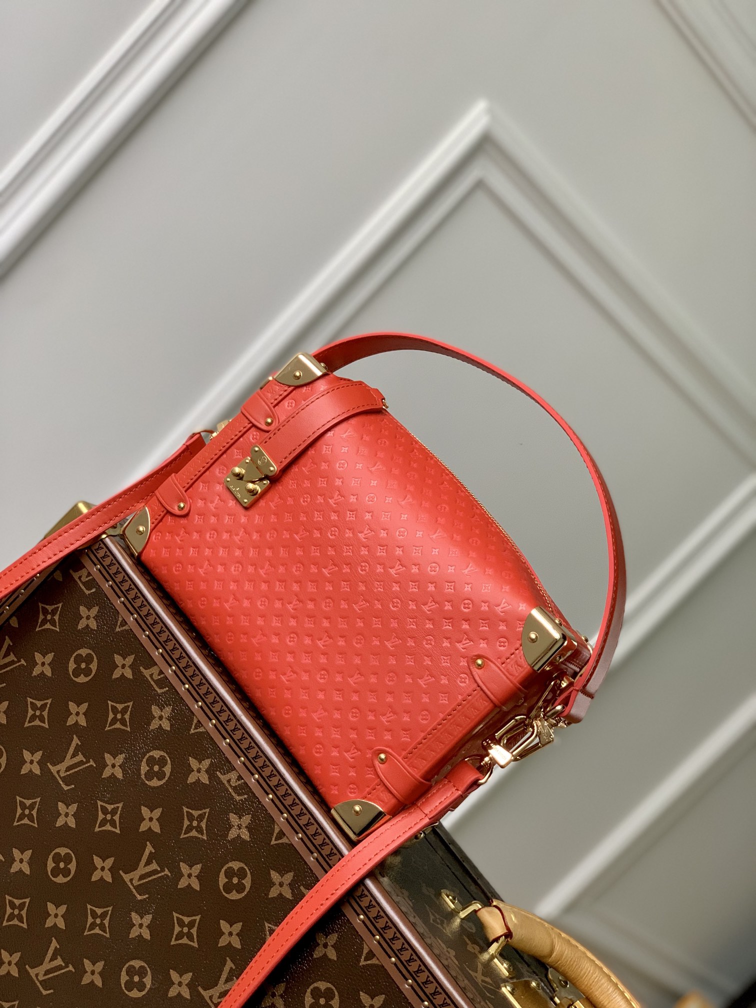 Louis Vuitton LV Petite Malle Handbags Crossbody & Shoulder Bags Best Quality Designer
 Red Cowhide M46358