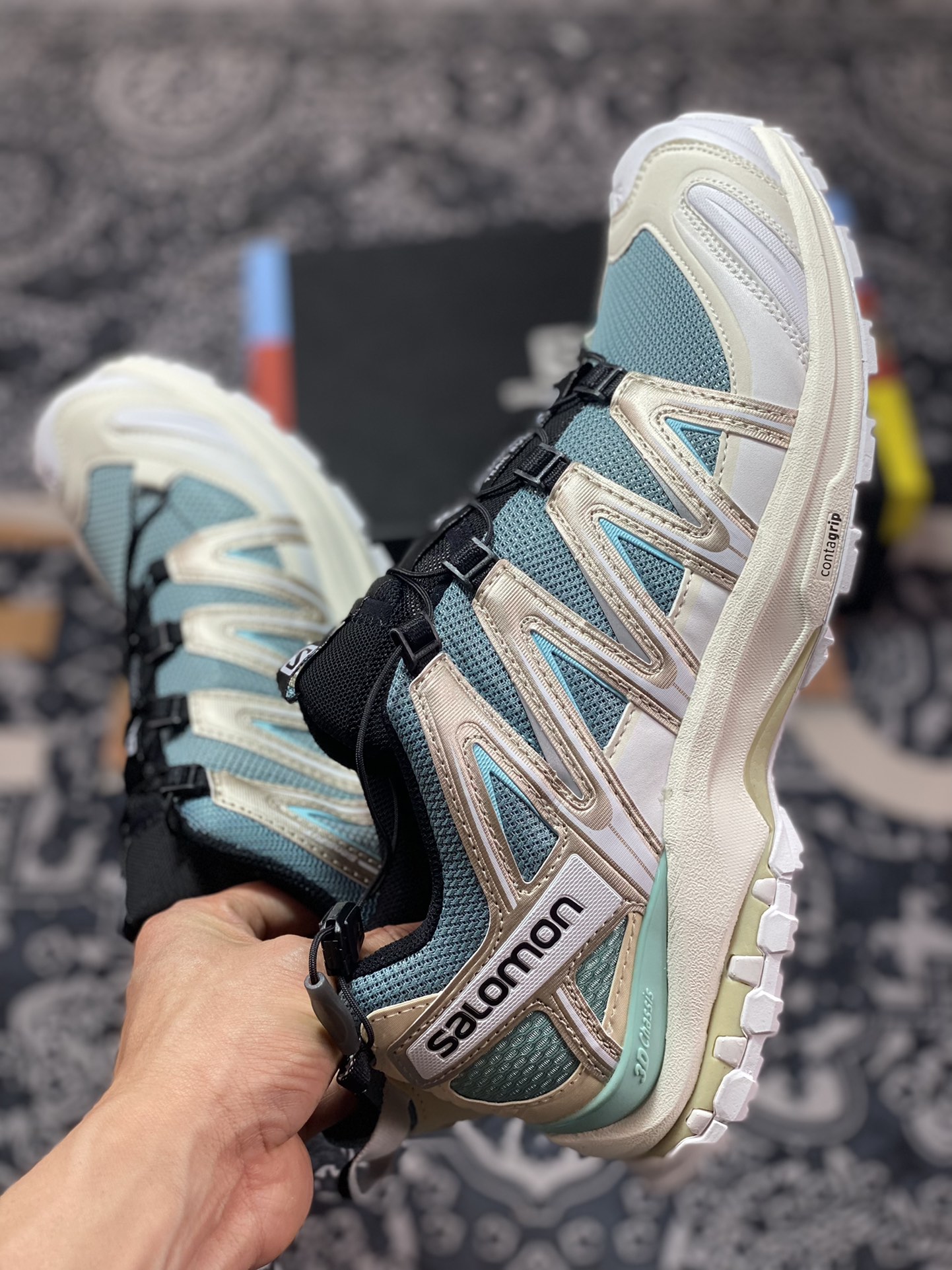 320 萨洛蒙/Salomon XT-Quest ADV”Trellis/Bleached Sand/Tanager Turquoise”XT探索者跑步鞋“灰蓝香槟金白”413148