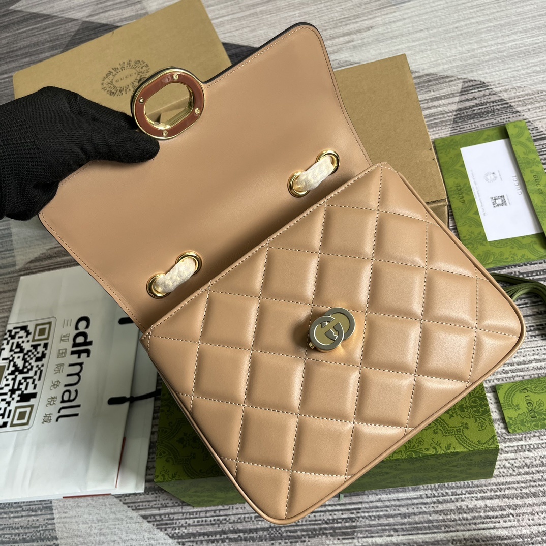 配全套包装️GucciDeco系列小号肩背包Gucci不断拓展自身视野以全新手法焕新演绎经典廓形和精致面