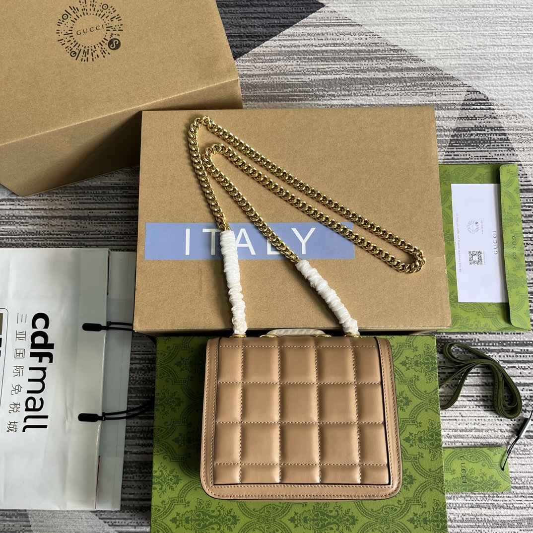 配全套包装️GucciDeco系列mini肩背包Gucci不断拓展自身视野以全新手法焕新演绎经典廓形和精