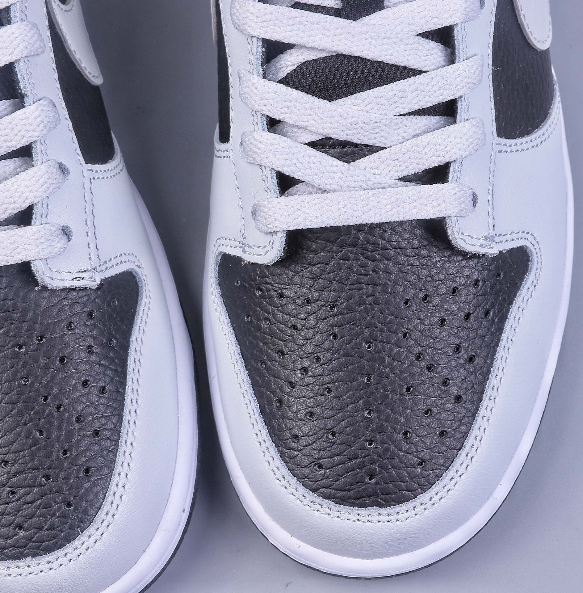 280 S2 Nike SB Dunk Low 灰黑 原装头层材料  FD9756-001