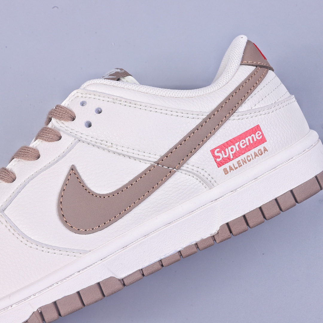 220 Nike SB Dunk Low “supreme联名-奶白咖啡” 周年高端定制低帮休闲板鞋  XD6188-001