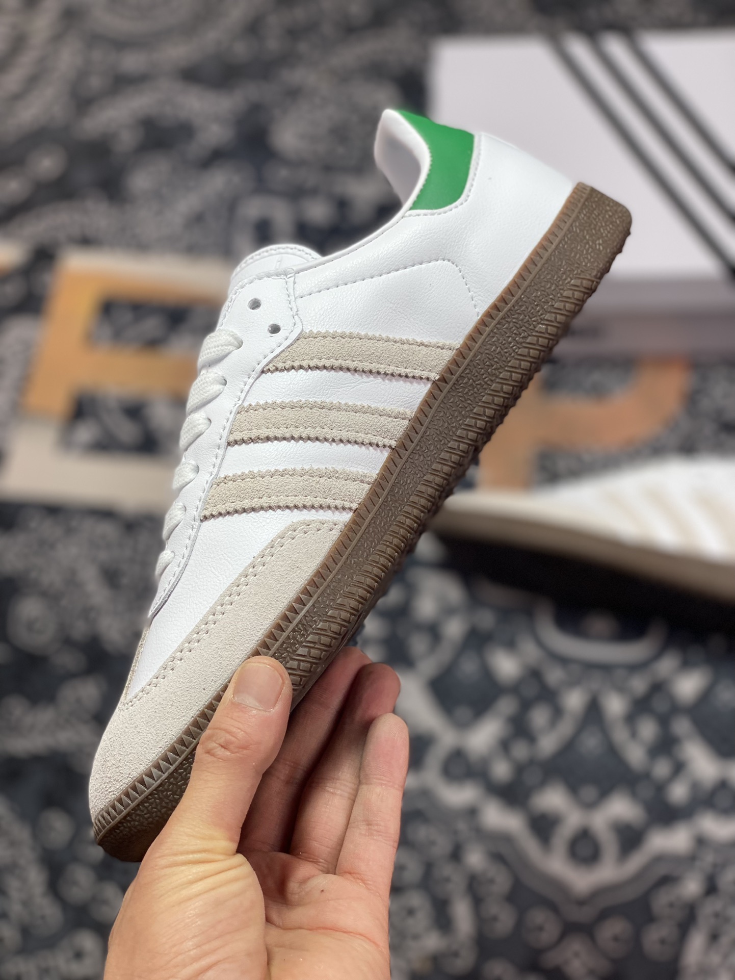 Adidas Originals Samba OG ”Classics Program” Samba dance shoes ”Joint white light gray dark green hot stamping” FX5398