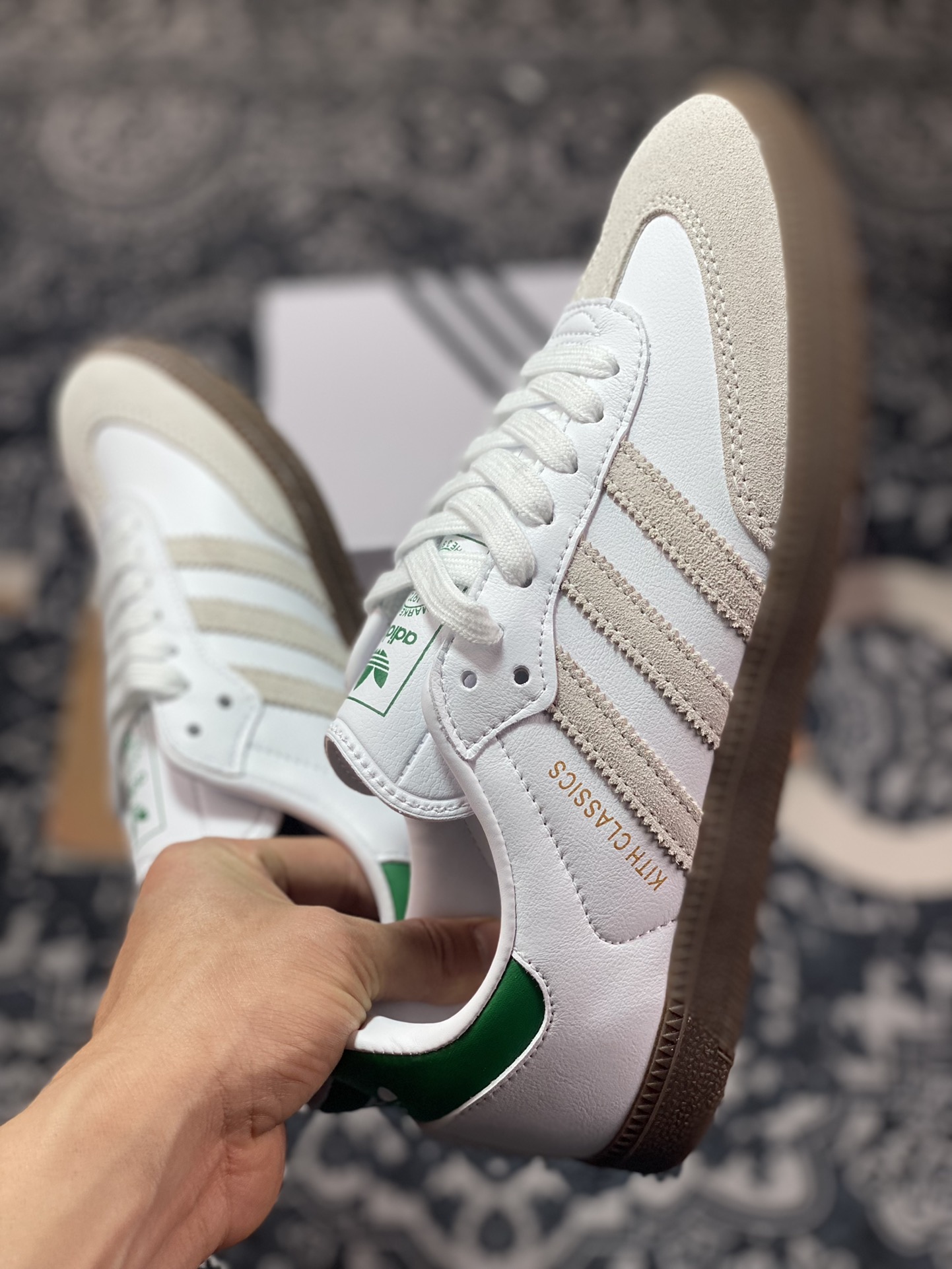 Adidas Originals Samba OG ”Classics Program” Samba dance shoes ”Joint white light gray dark green hot stamping” FX5398