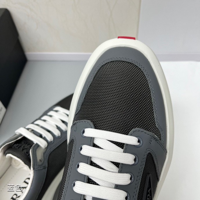 Prada Style Black Leather Men's Shoes style reference detail image 6 from source 781931