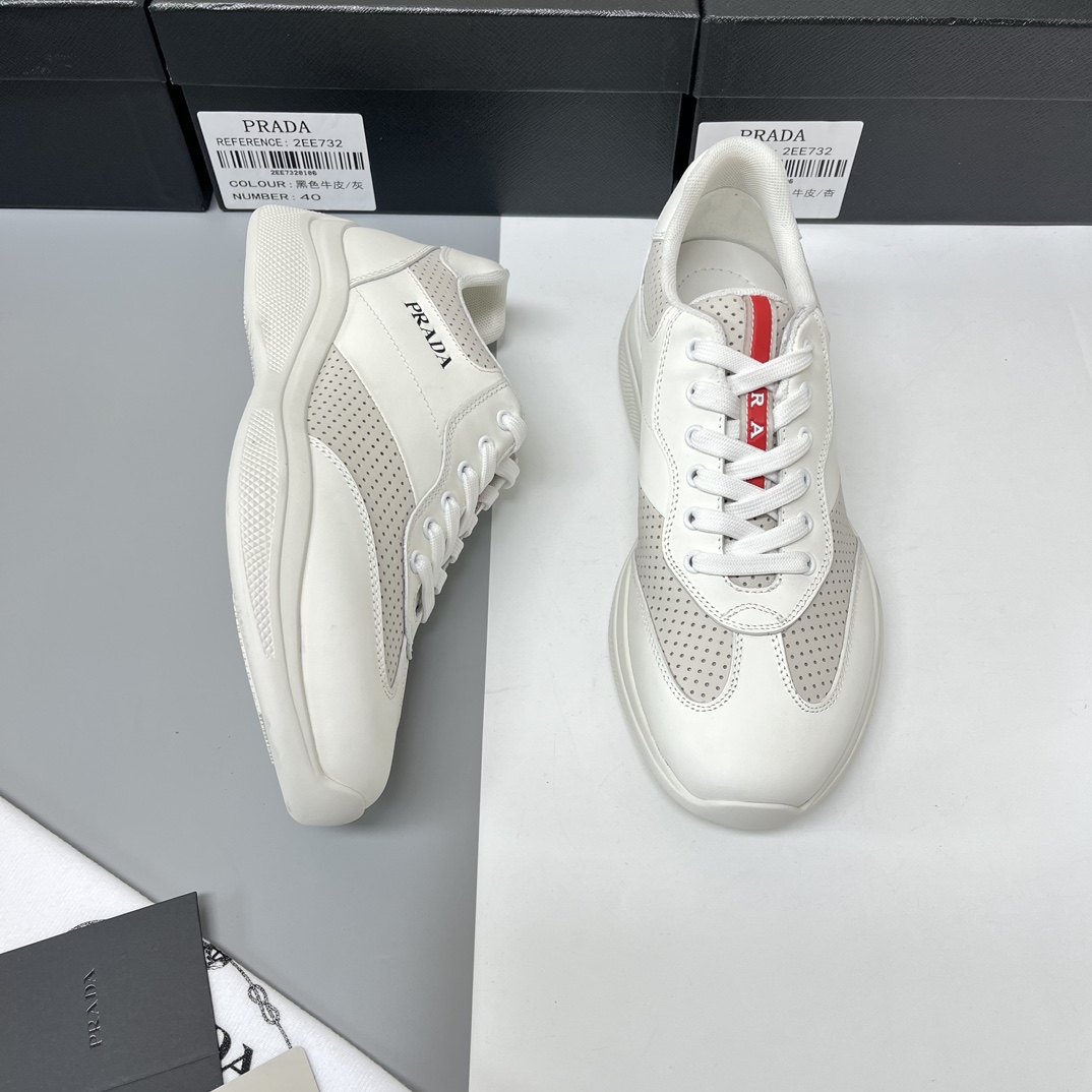 Prada Scarpe Oxford Nero Bianco Pelle bovina Cuoio genuino Gomma Casual