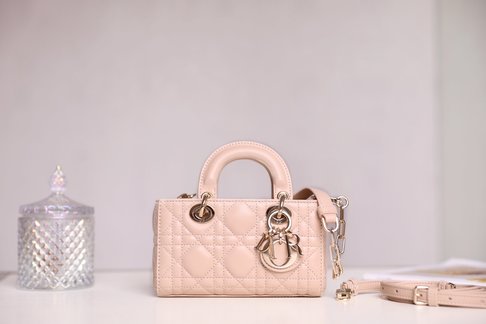 Wholesale China Dior Lady Bags Handbags Buy Best High-Quality Gold Pink Canvas Chains