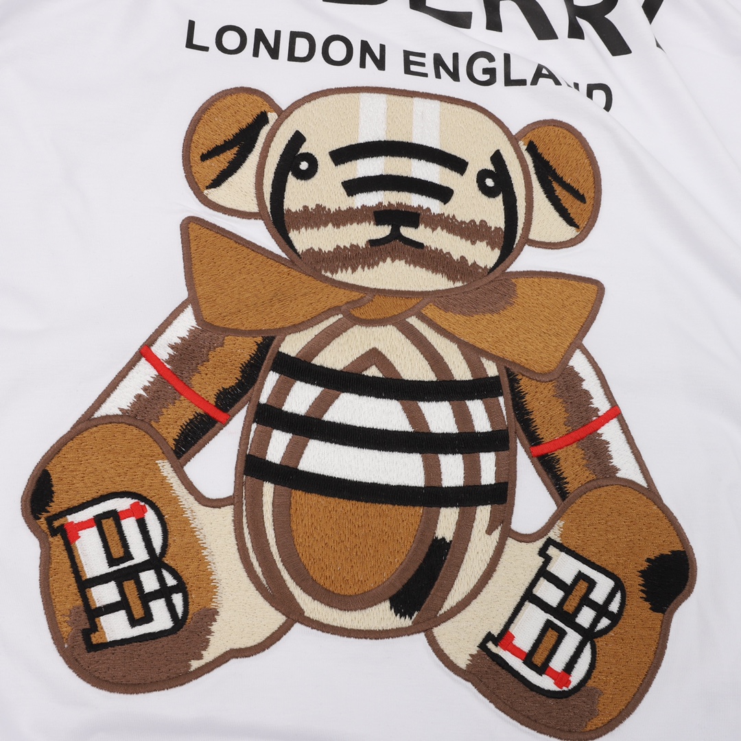 170 Burberry/巴宝莉 经典刺绣小熊LOGO圆领T恤