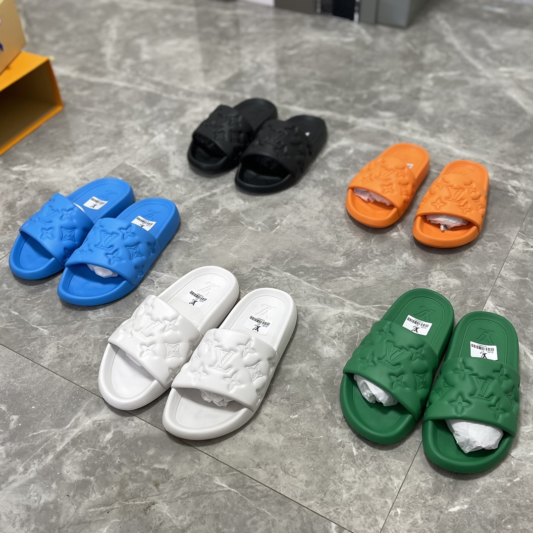 Hace calor y es hora de ponerse pantuflas [Seduce] Pantuflas con monograma en relieve LV Louis Vuitton. Todo …