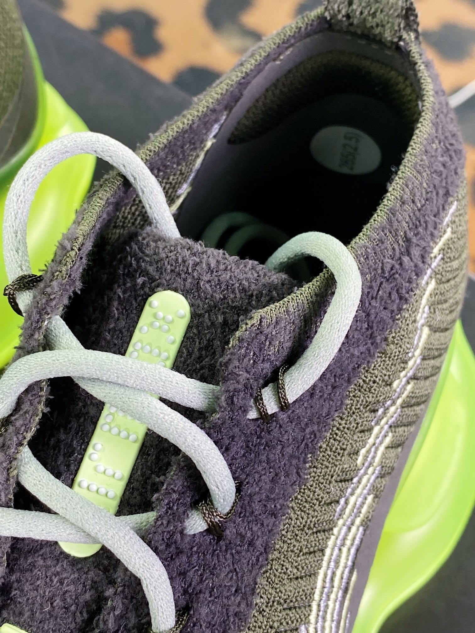 280  Air Max Scorpion Flyknit"Barely Volt/Cargo Khaki"天蝎座慢跑鞋“针织暗绿荧光绿”DJ4701-004