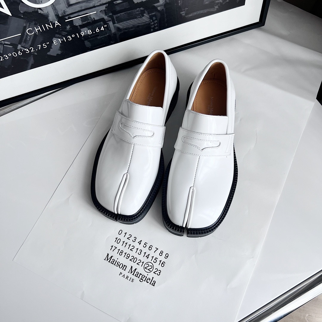 NO:237787,White beads with split toe shoes19860909开边珠白色,分趾鞋,Women's Shoes