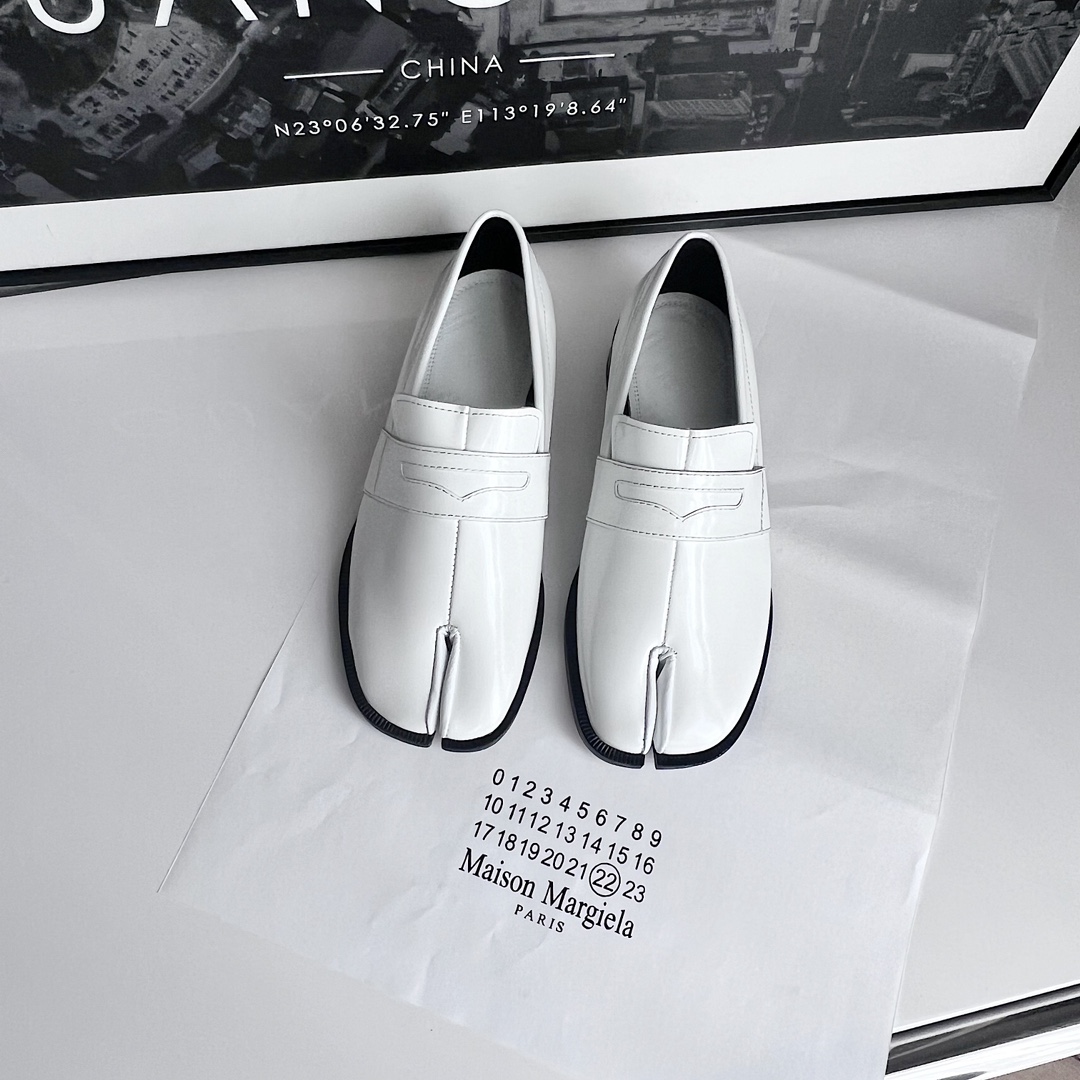 NO:237781,White beads with split toe shoes19860909开边珠白色,分趾鞋,Women's Shoes