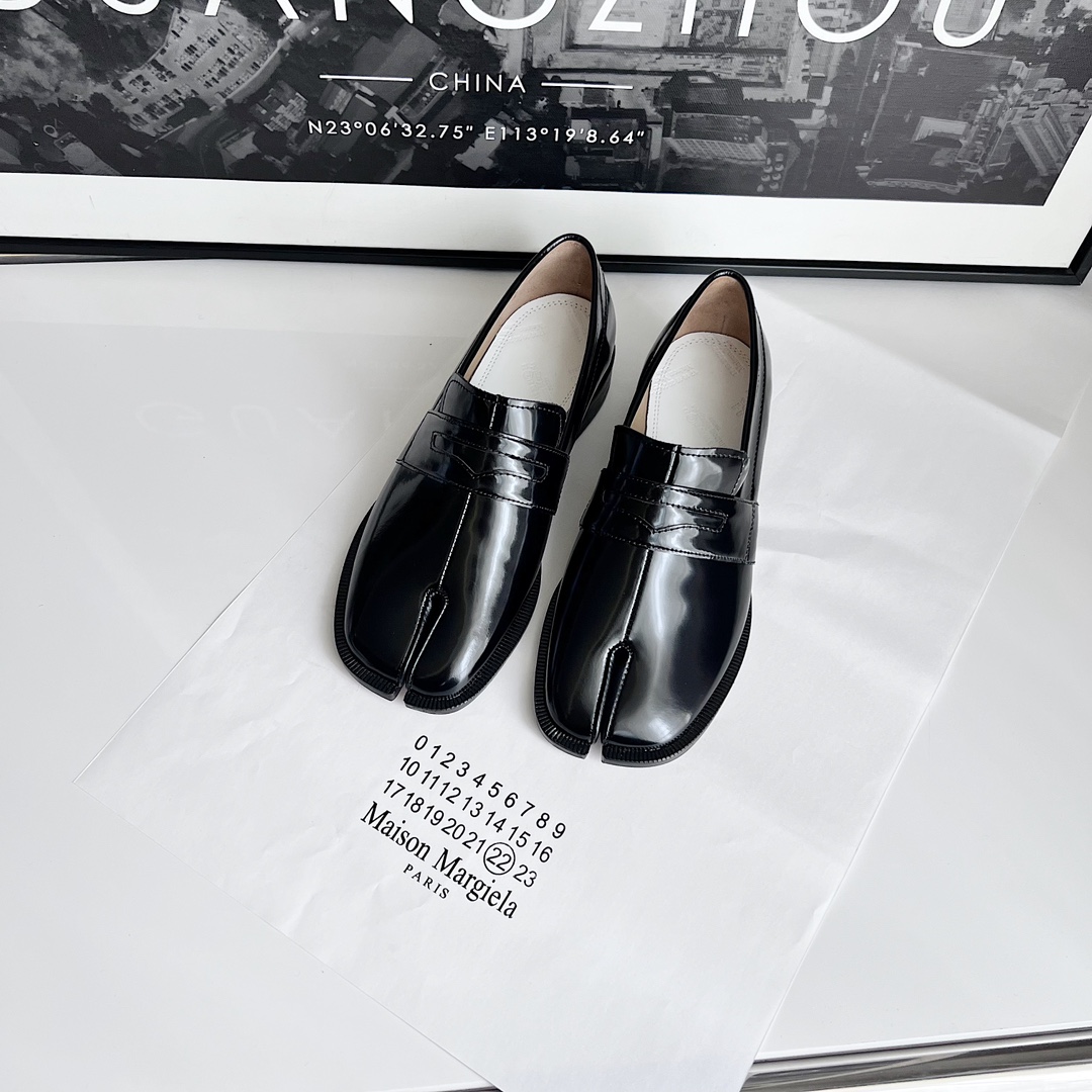 NO:237782,Black beads with split toe shoes19860909开边珠黑色,分趾鞋,Women's Shoes