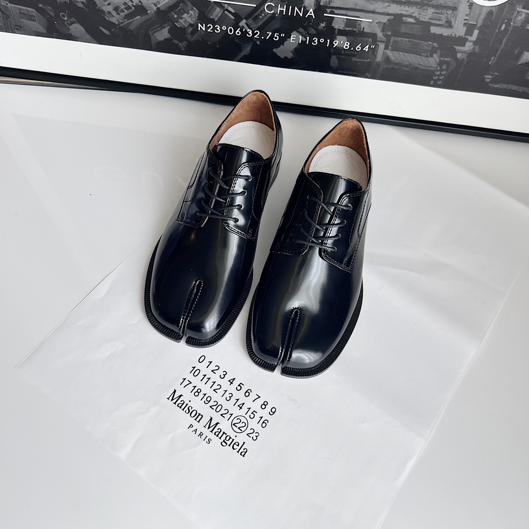 NO:237784,Black beads with split toe shoes19860909开边珠黑色,分趾鞋,Women's Shoes