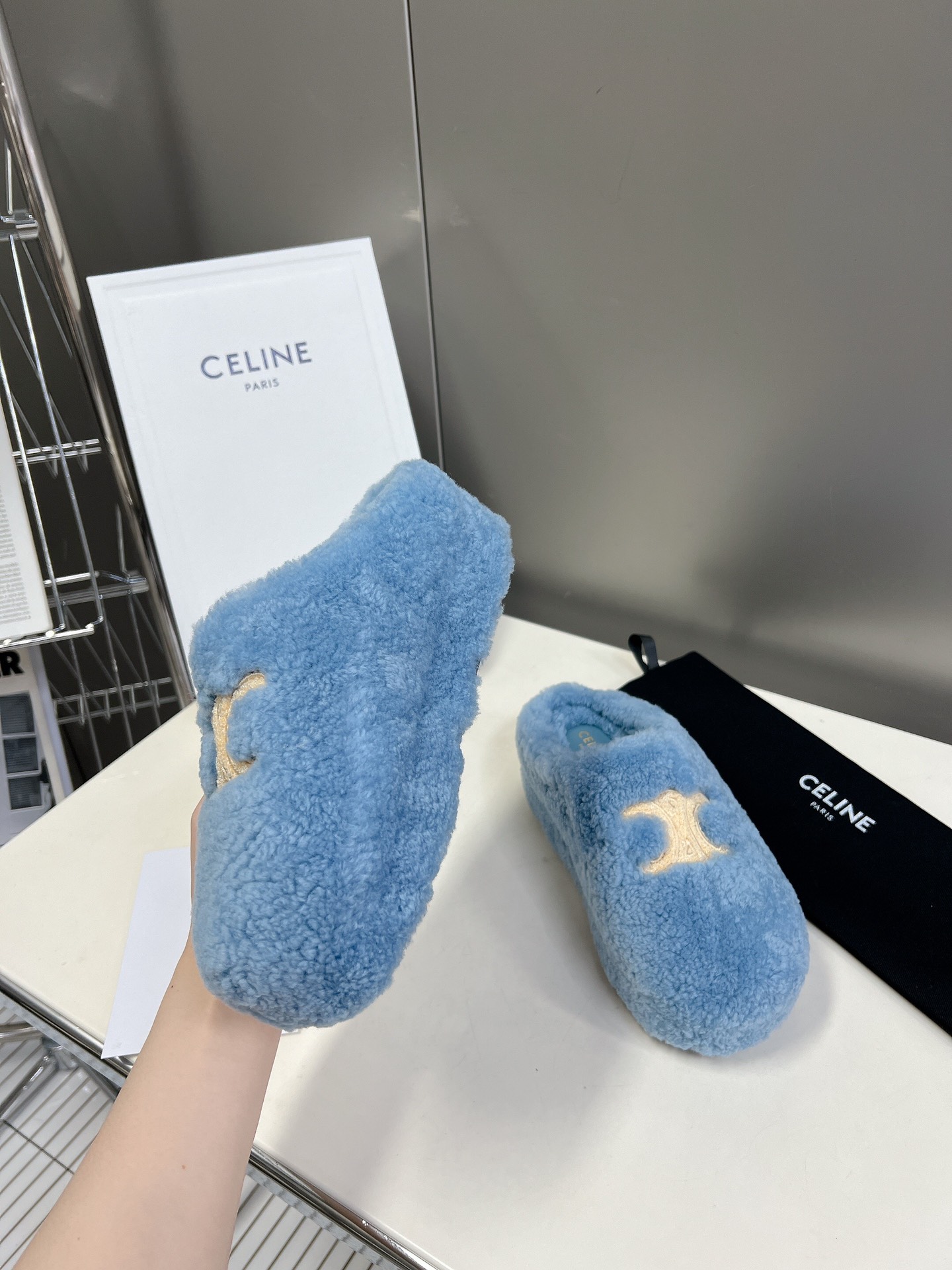 CELINE思琳代级别春夏新品凯旋门