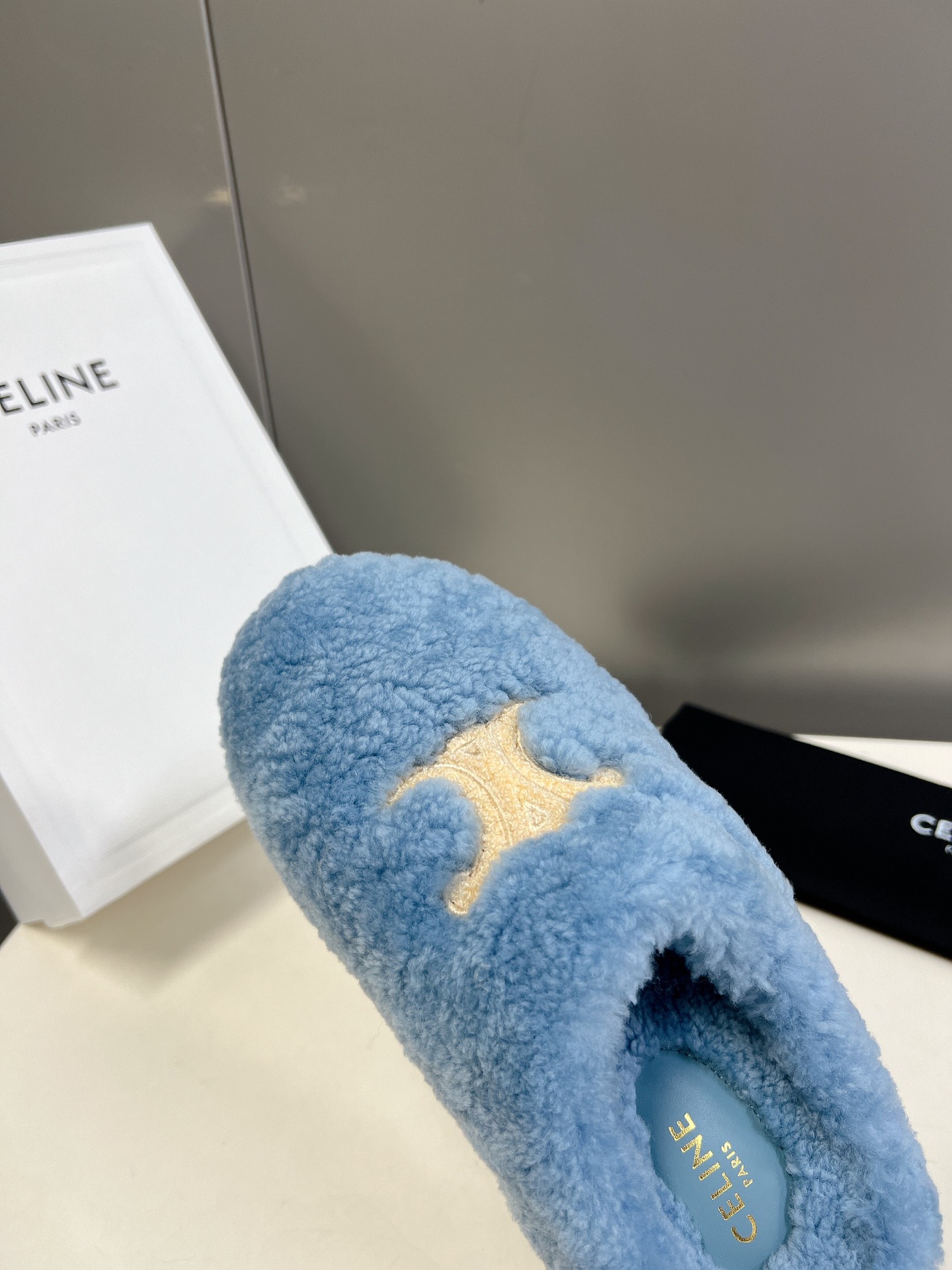 CELINE思琳代级别春夏新品凯旋门