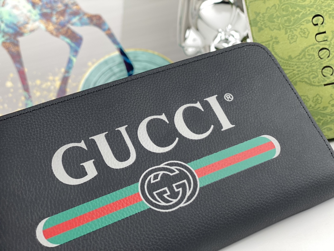 Gucci Logo Zip Around Wallet Navy Leather Long everyday