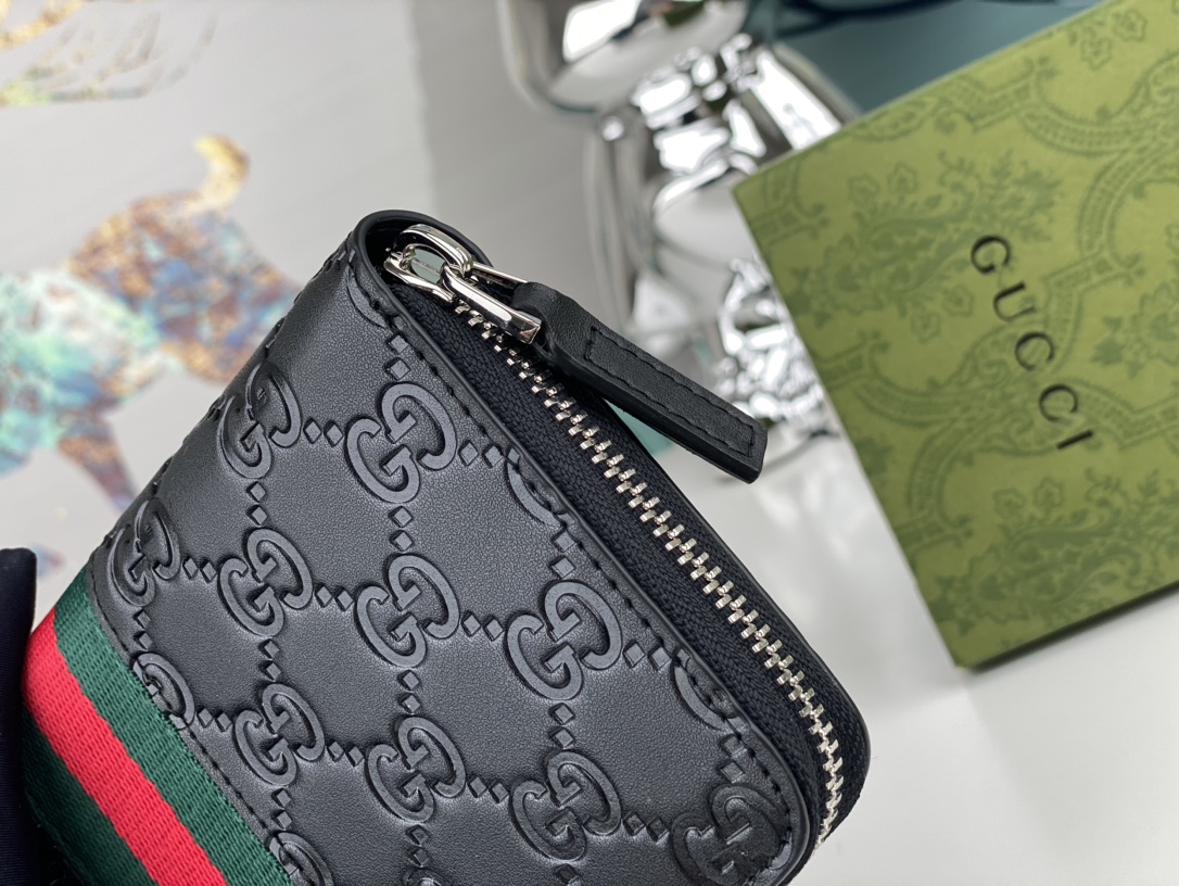 Gucci Signature Web Zip Around Wallet Black Standard everyday