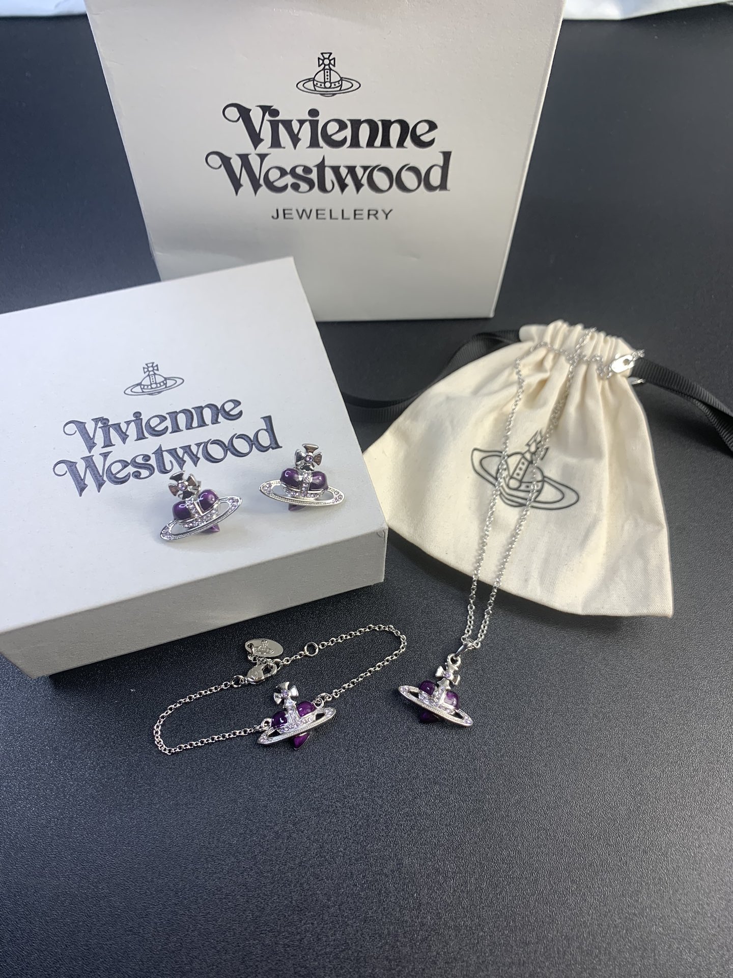 NO:103450,80 earrings 80 necklaces, Queen Mother's Shell Gel Necklace Bracelet Earrings Set, Yiya Gold Material, Queen Mother's Necklace, Queen Mother's Bracelet, Necklace, Bracelet1986090980耳钉80项链 西太后紫胶爱心项链手链耳钉套装一亚金材质,西太后项链西太后手链,necklace,bracelet,Jewelry