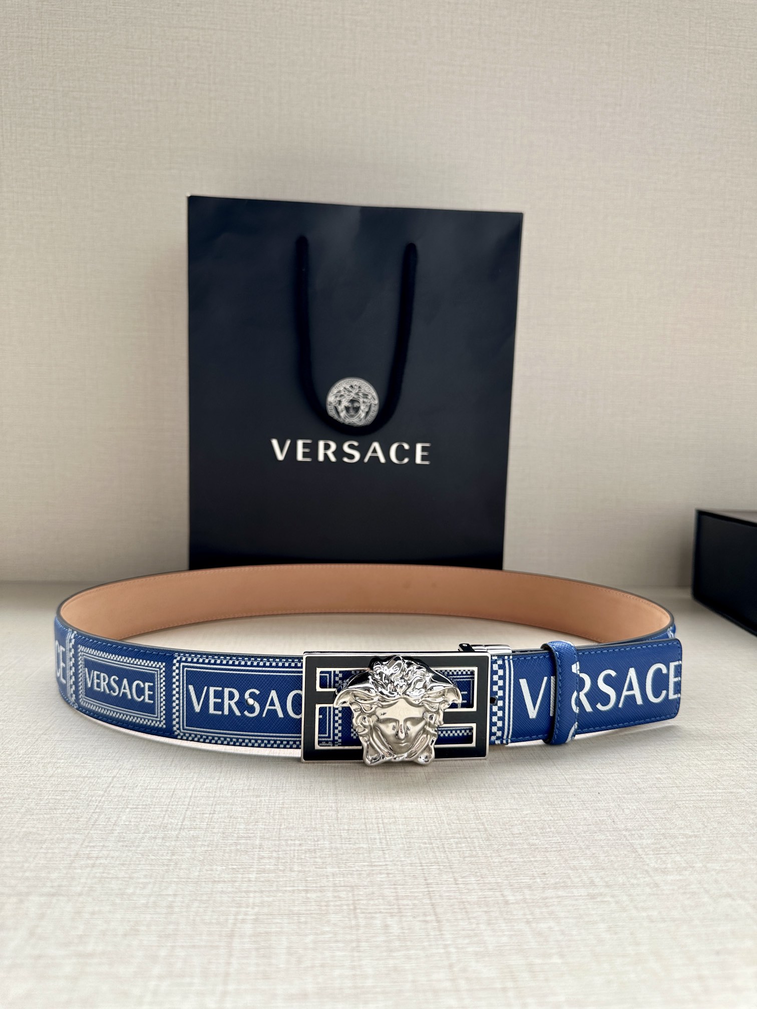 宽度3.8cmVERSACE/FEN