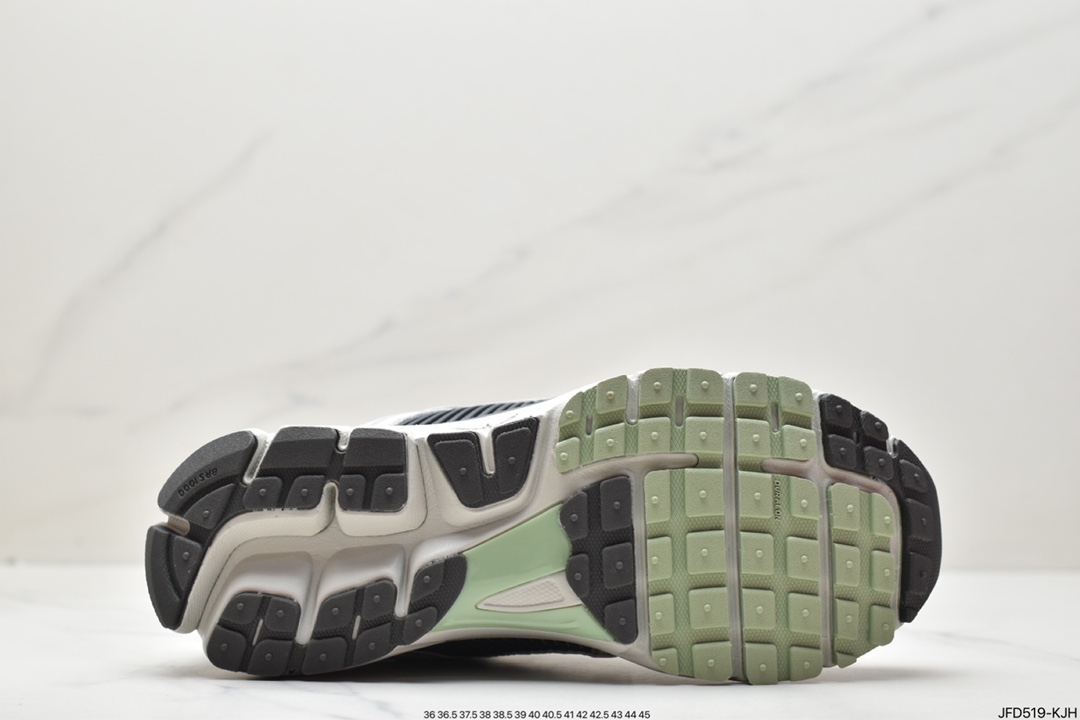 170 耐克Nike Zoom Vomero 5 SP”Vast Grey/Sail”马拉松复古跑五代休闲运动慢跑鞋 FB8825-001