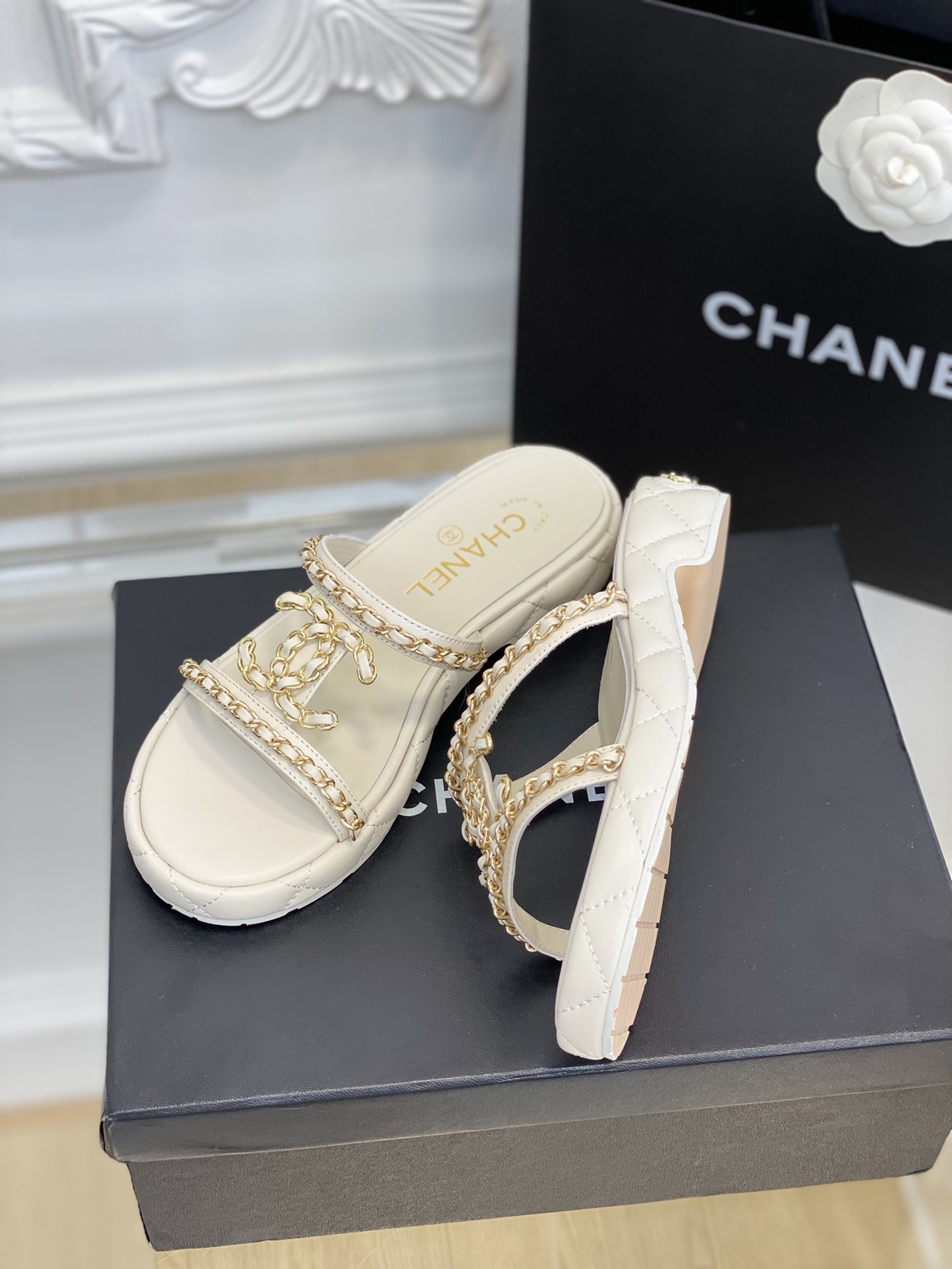 Chanel小香23c新品菱格链条️