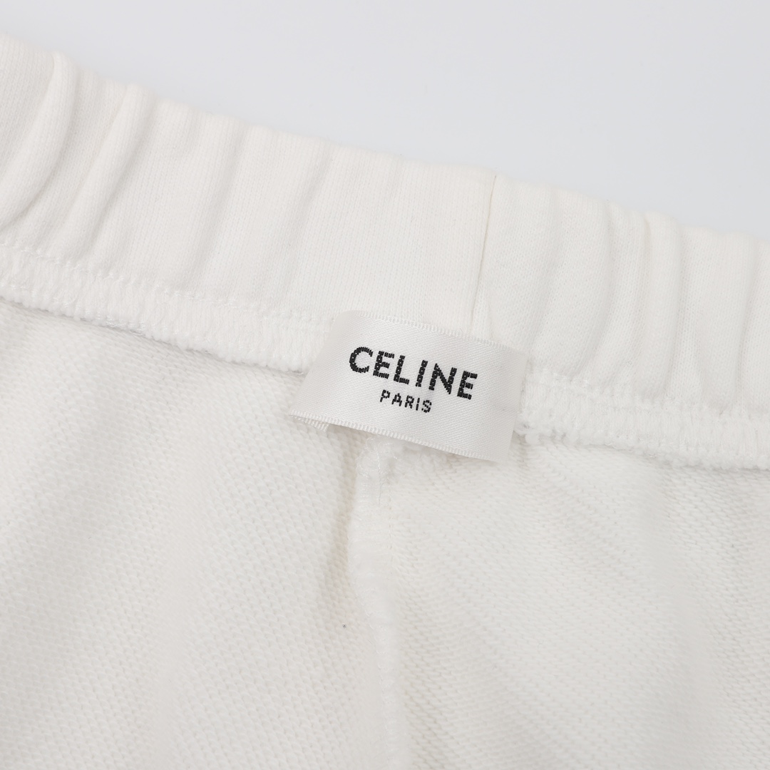 CELINE/赛琳 经典胶囊系列小刺绣短裤 CE经典款属于胶囊系列最火