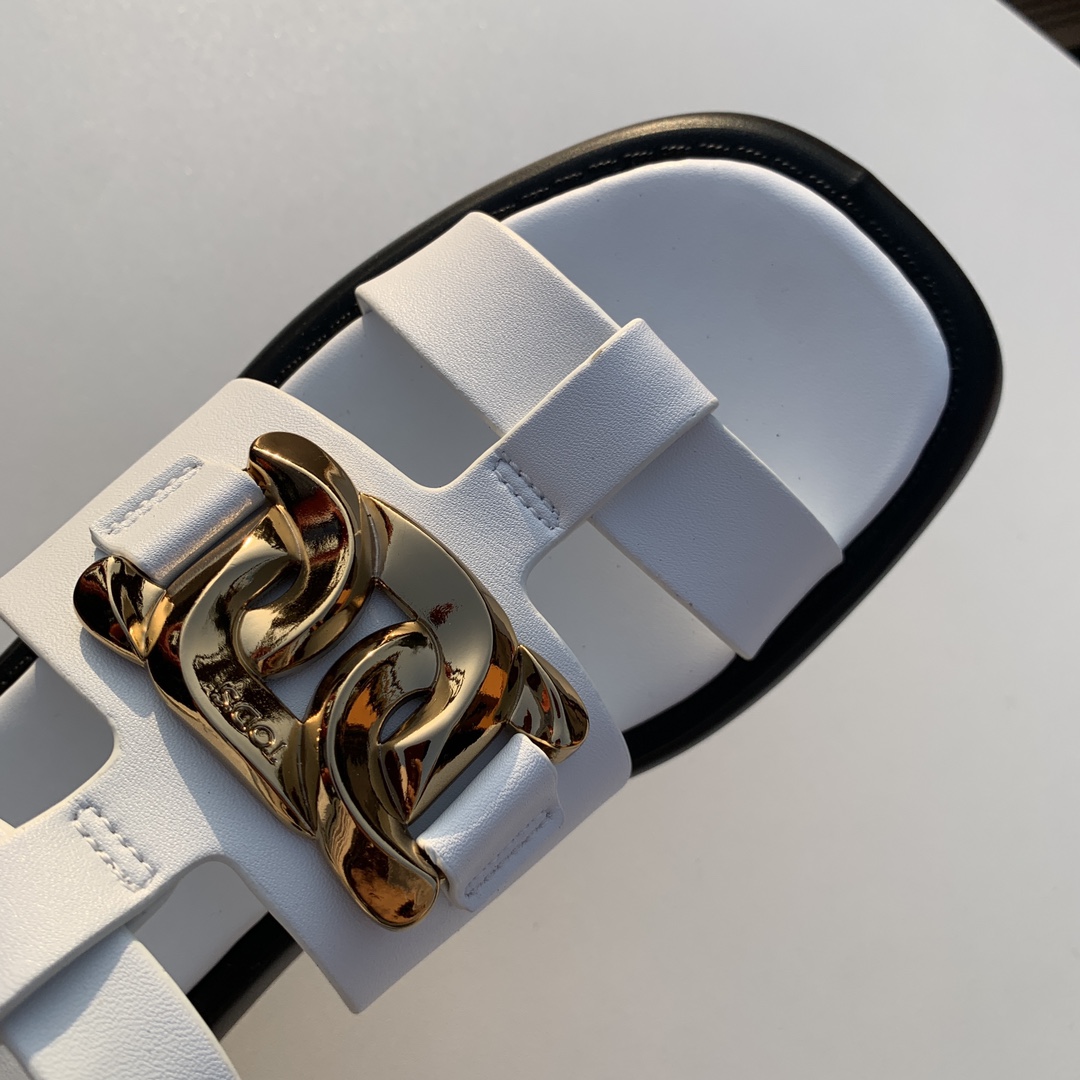 Luxurious Italian Handmade Sandals with Fine Cattle Skin and Branded Buttons - 图片 7