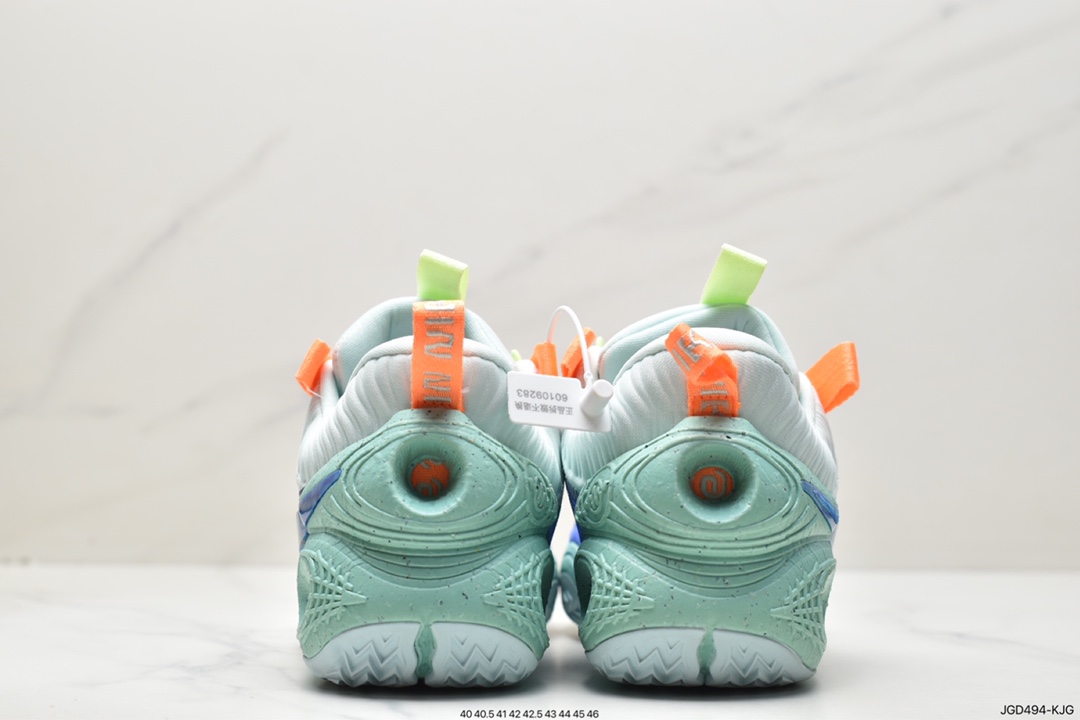 180 Nike Cosmic Unity EP宇宙系列低帮中性休闲文化运动篮球鞋 DA6725-500