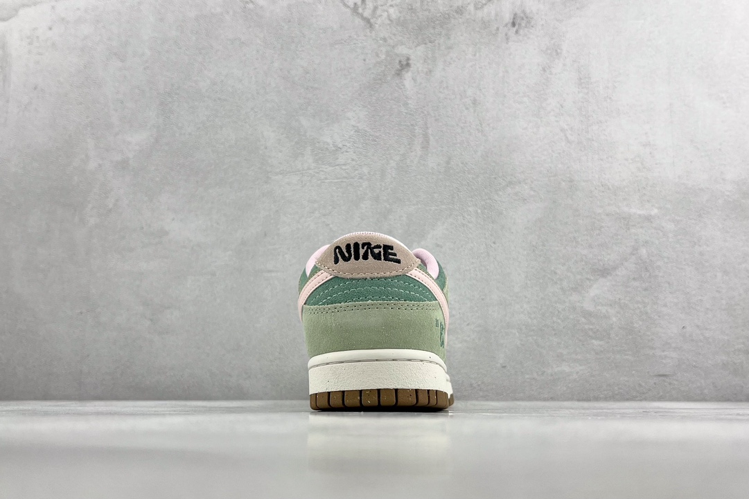 Nike Dunk Low Green Pink DO9457-112