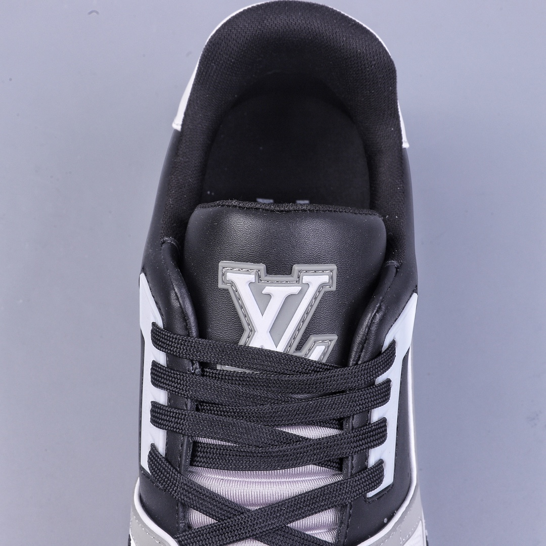 2021s LV Trainer Limited Edition