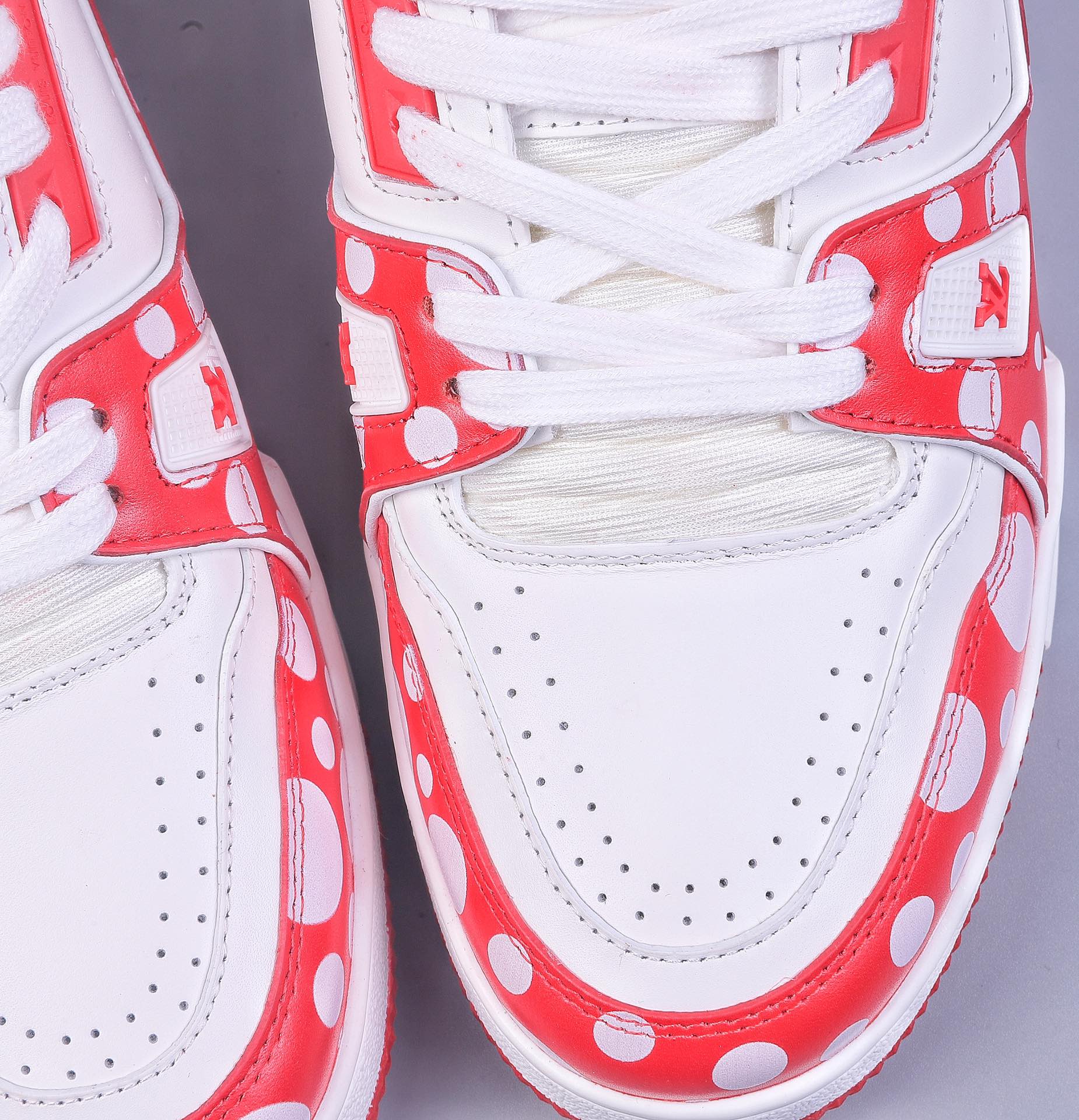 2021s LV Trainer Limited Collaboration Red Spots