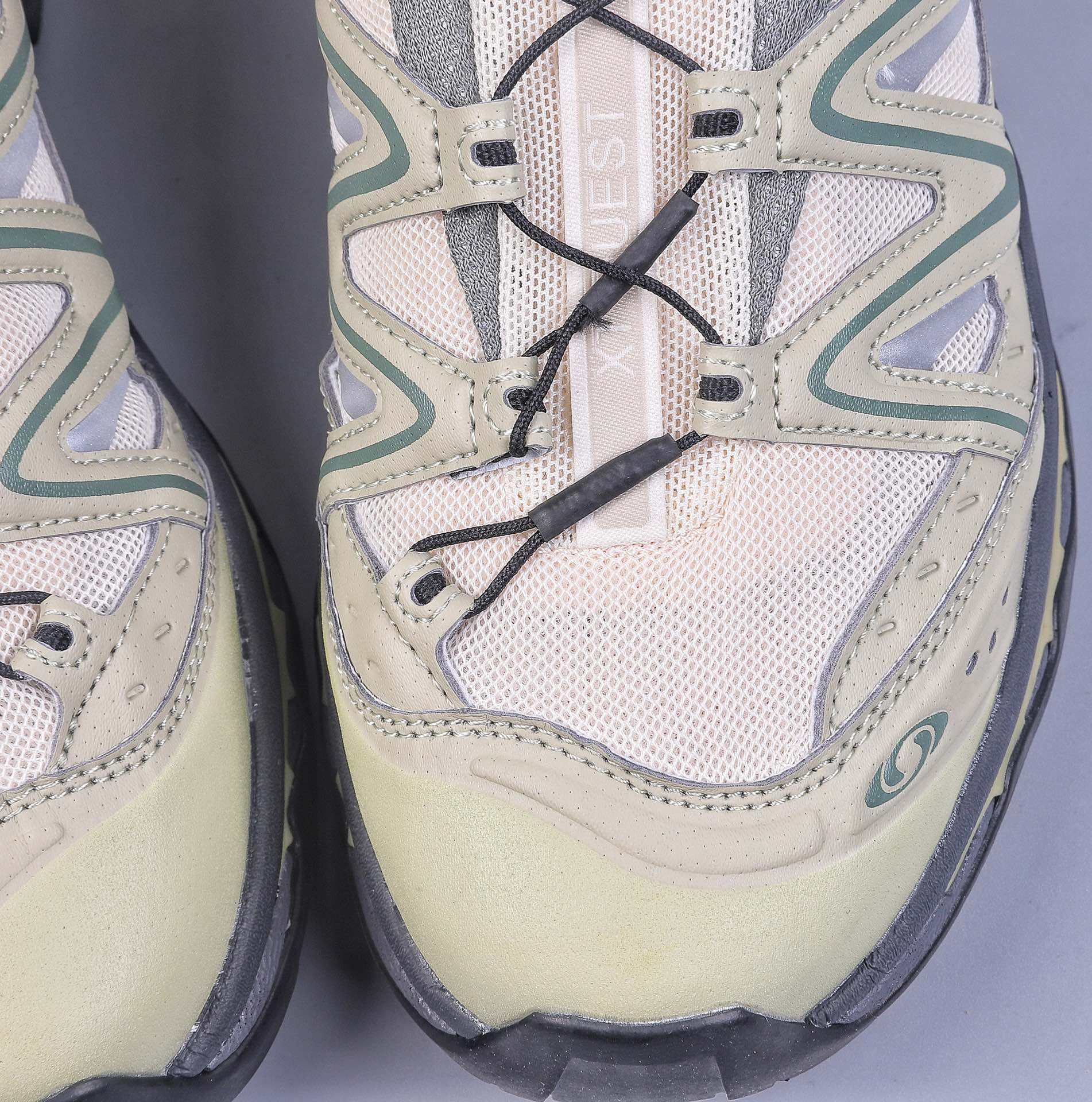 Green X Salomon XT-Quest ADV ”Beige” Salomon Explorer Series Outdoor Cross-Country Running Shoes 417590-32