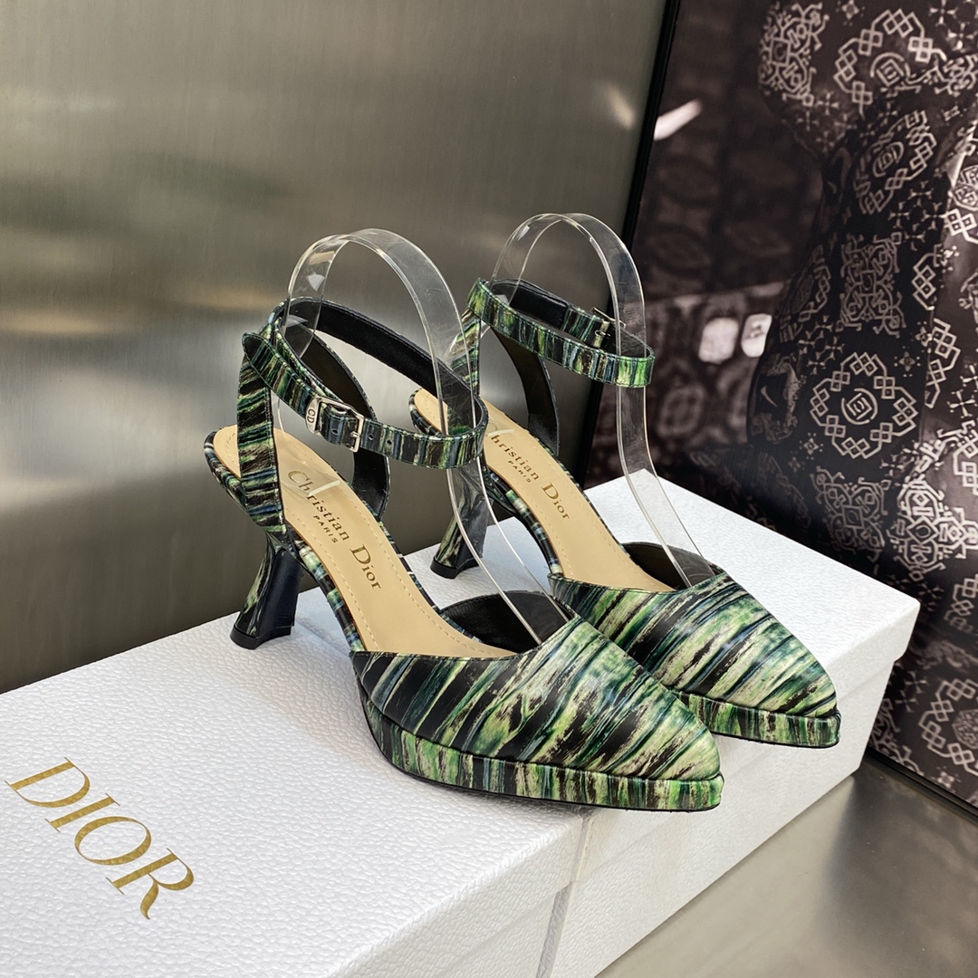 迪奥Dior2023春夏走秀高定系列