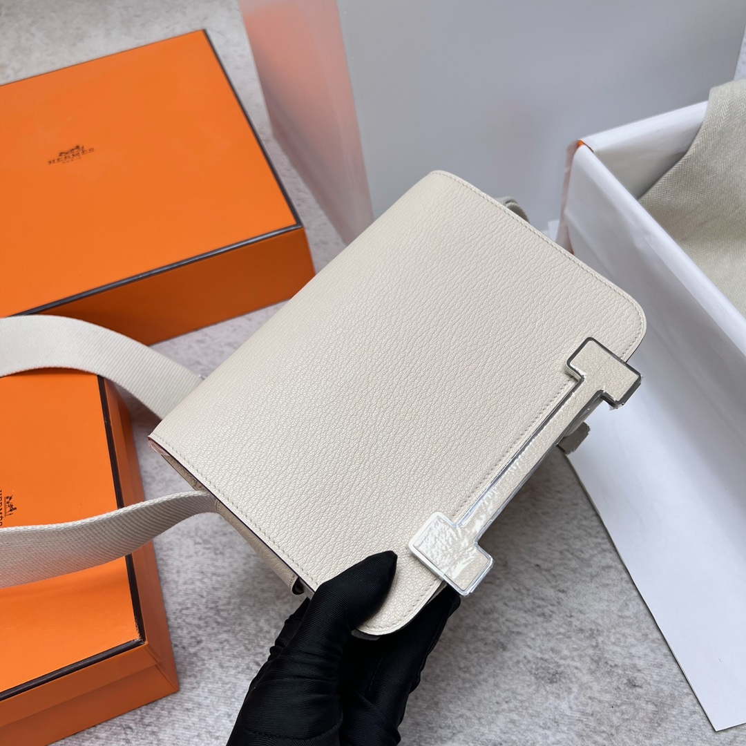 Hermès Hermes Geta 20cm chevre goatskin nata cream white silver buckle PHW