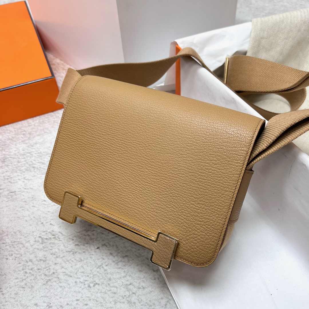 Hermès Hermes Geta 20cm chevre goatskin milk brown Chai gold buckle