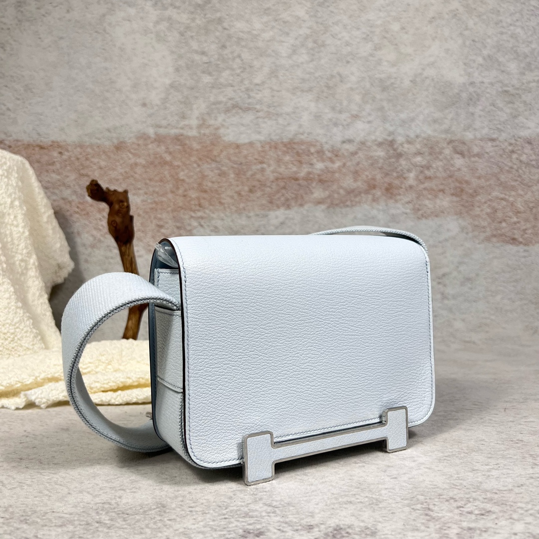 Hermès Hermes Geta 20cm chevre goatskin T0 fog blue silver buckle