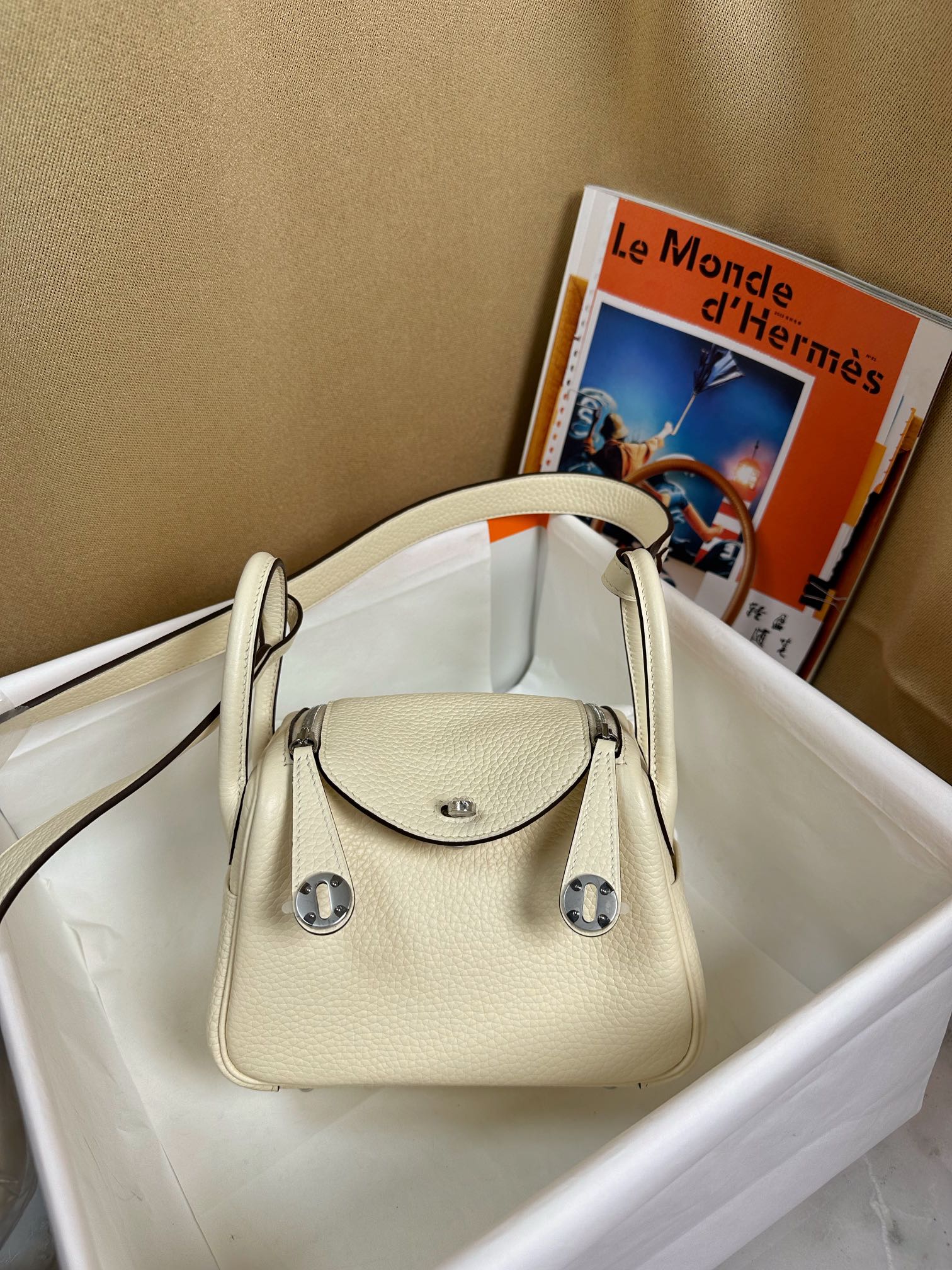 Hermes Lindy Crossbody & Shoulder Bags White Silver Hardware Mini